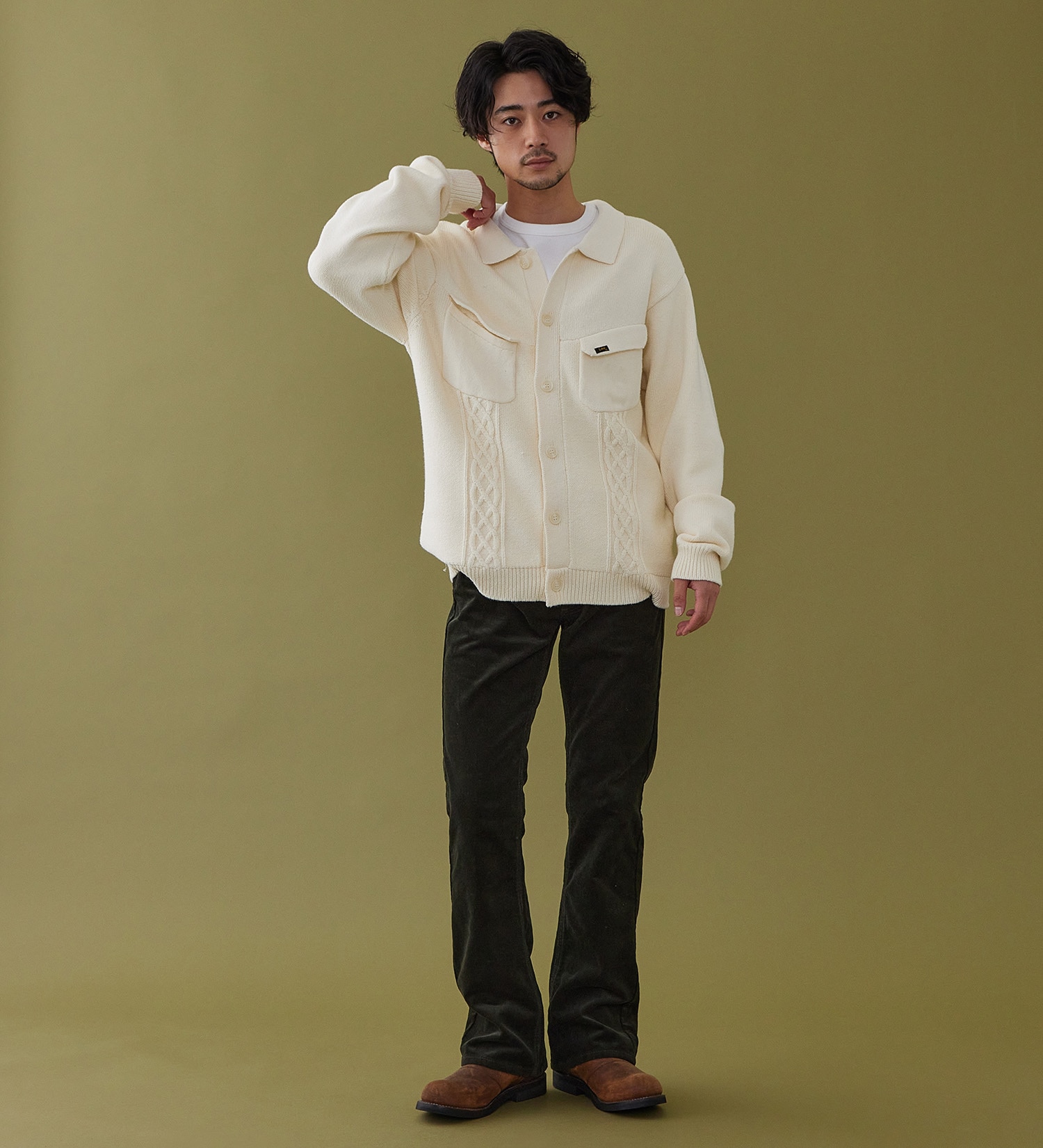 Lee(リー)の【予約P】AMERICAN STANDARD 102 ブーツカット コーデュロイ【暖】|パンツ/パンツ/メンズ|オリーブ