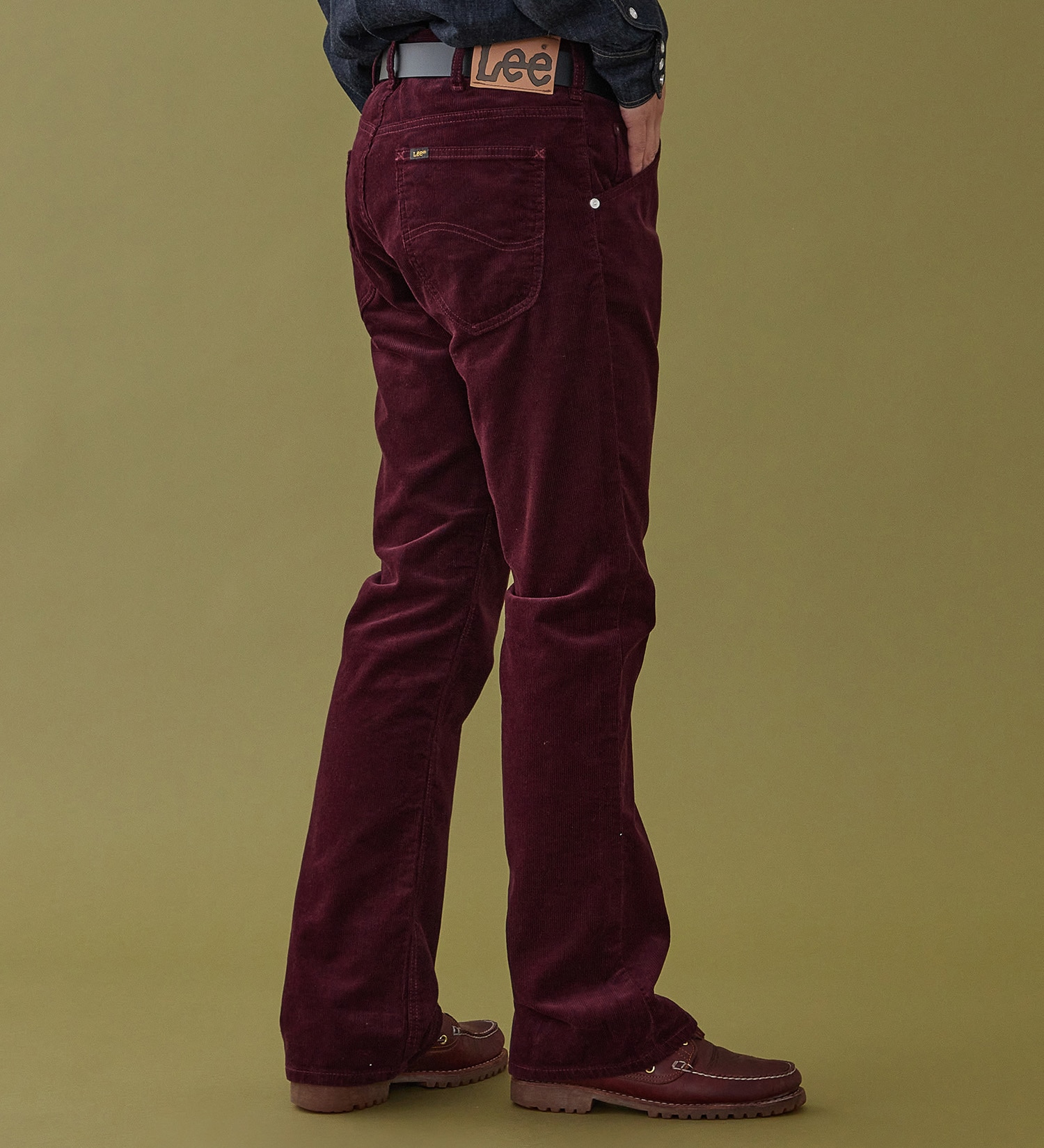 Lee(リー)の【予約P】AMERICAN STANDARD 102 ブーツカット コーデュロイ【暖】|パンツ/パンツ/メンズ|ワイン