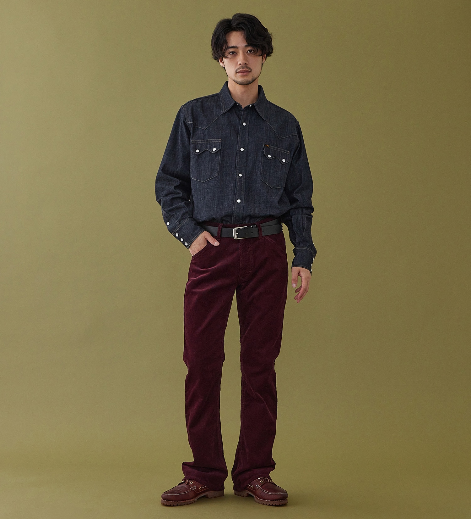 Lee(リー)の【予約P】AMERICAN STANDARD 102 ブーツカット コーデュロイ【暖】|パンツ/パンツ/メンズ|ワイン