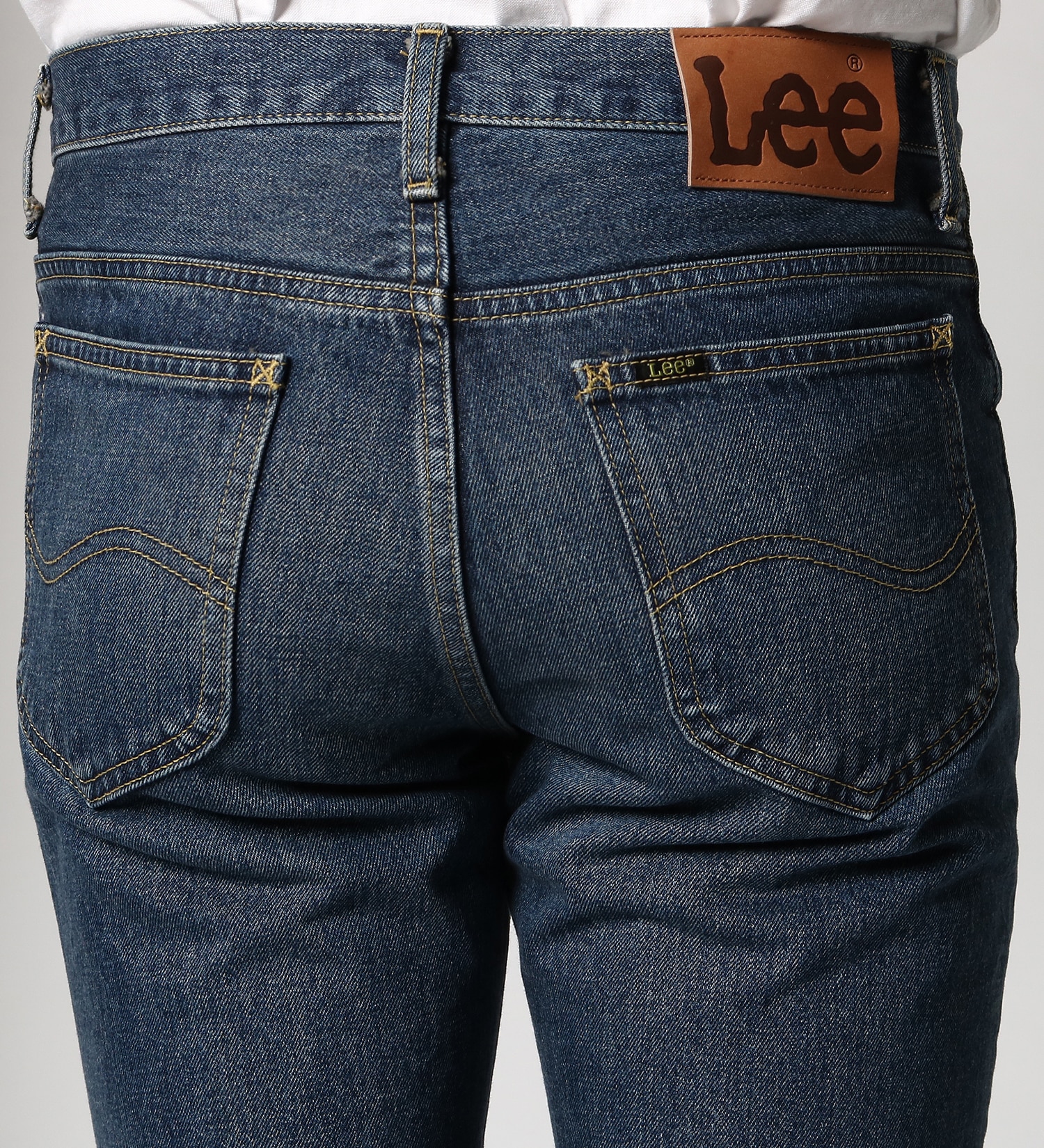 Lee(リー)の【10％OFF対象】AMERICAN STANDARD 102 ブーツカットジーンズ|パンツ/デニムパンツ/メンズ|中色ブルー