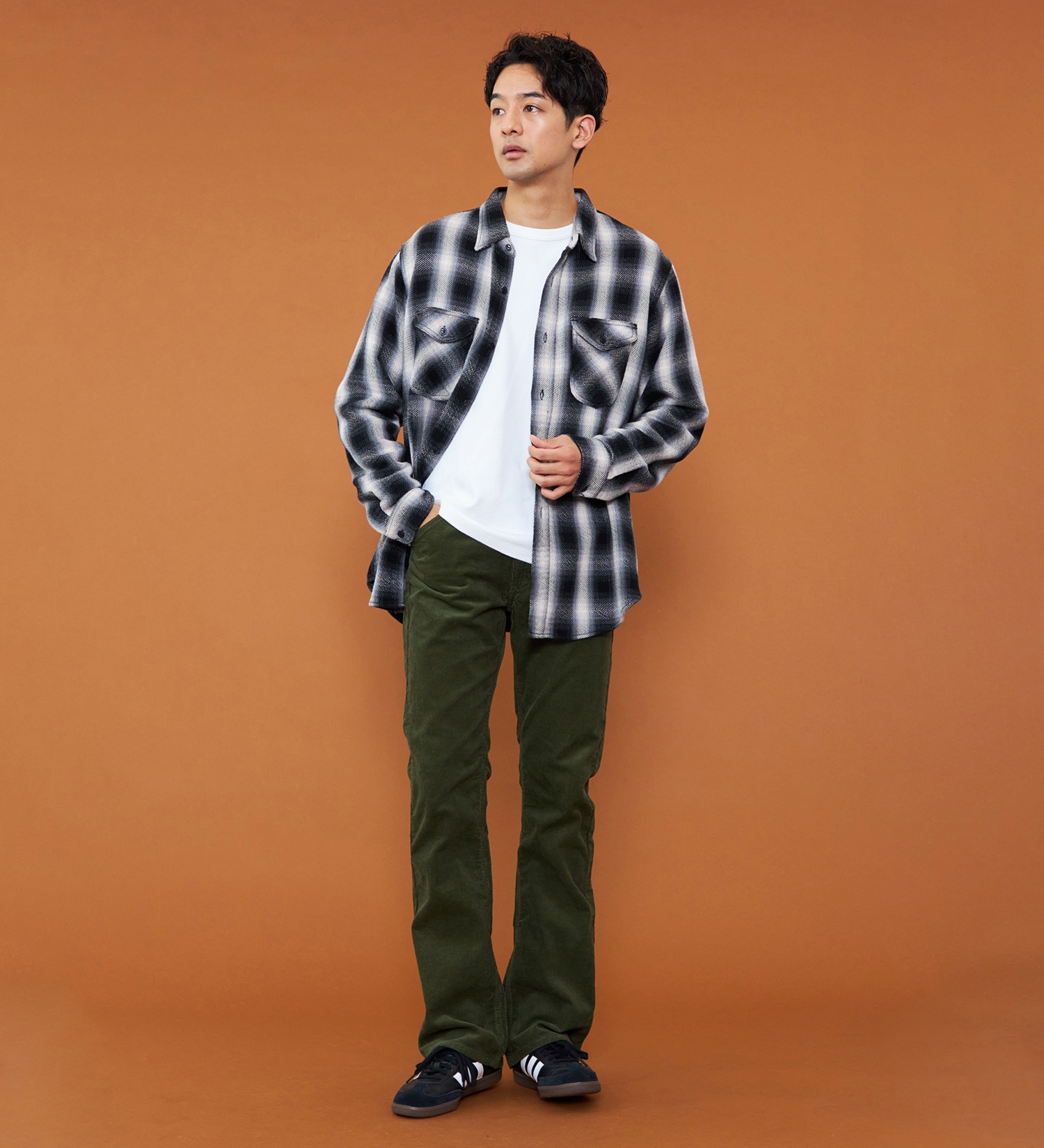 Lee(リー)の【予約P】【暖】AMERICAN STANDARD 102ブーツカット コーデュロイパンツ/コーデュロイセットアップ可|パンツ/パンツ/メンズ|オリーブ