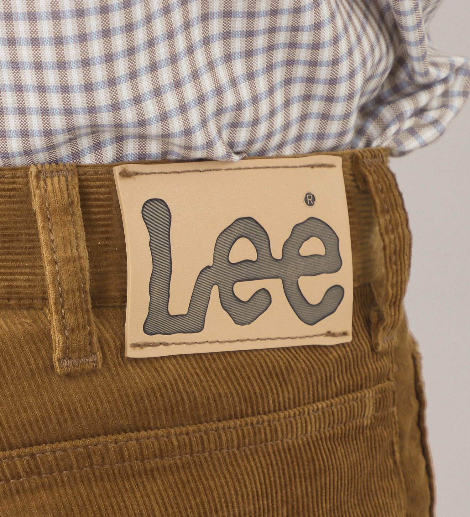 Lee(リー)の【予約P】AMERICAN STANDARD 201 ストレート コーデュロイ【暖】|パンツ/パンツ/メンズ|キャメル