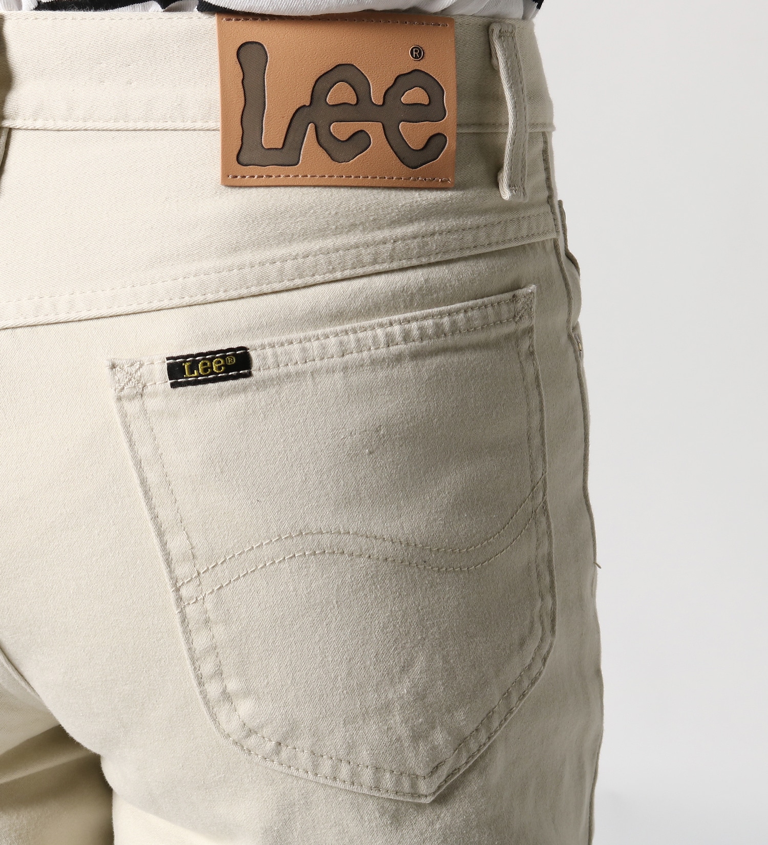 Lee(リー)のAMERICAN STANDARD 201 レギュラーストレート（サテン）|パンツ/パンツ/メンズ|アイボリー