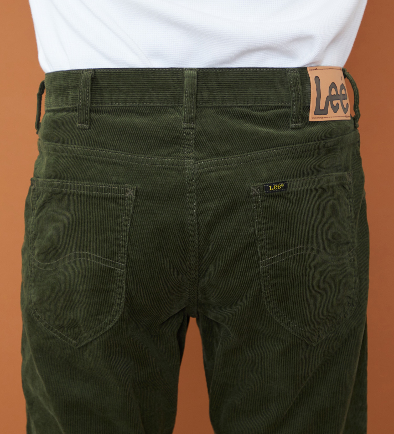 Lee(リー)の【予約P】【暖】AMERICAN STANDARD 201ストレート コーデュロイパンツ/コーデュロイセットアップ可|パンツ/パンツ/メンズ|オリーブ