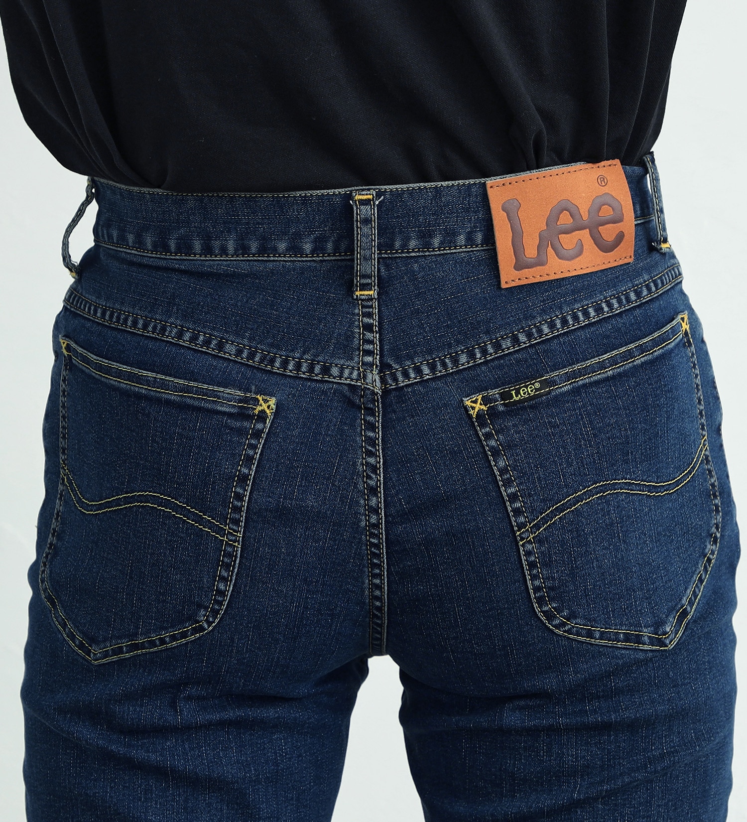 Lee(リー)の【涼・COOL】ドライタッチで涼しく快適AMERICAN STANDARD 201 ストレート|パンツ/デニムパンツ/メンズ|中色ブルー