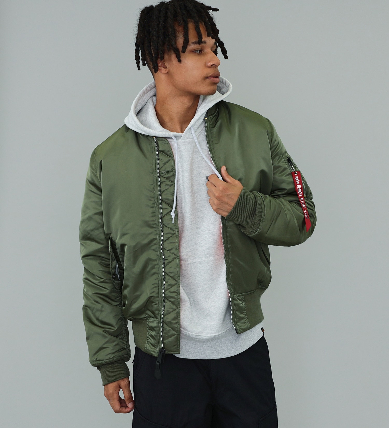 ALPHA INDUSTRIES MA-1 フライトジャケットブルゾン - ブルゾン