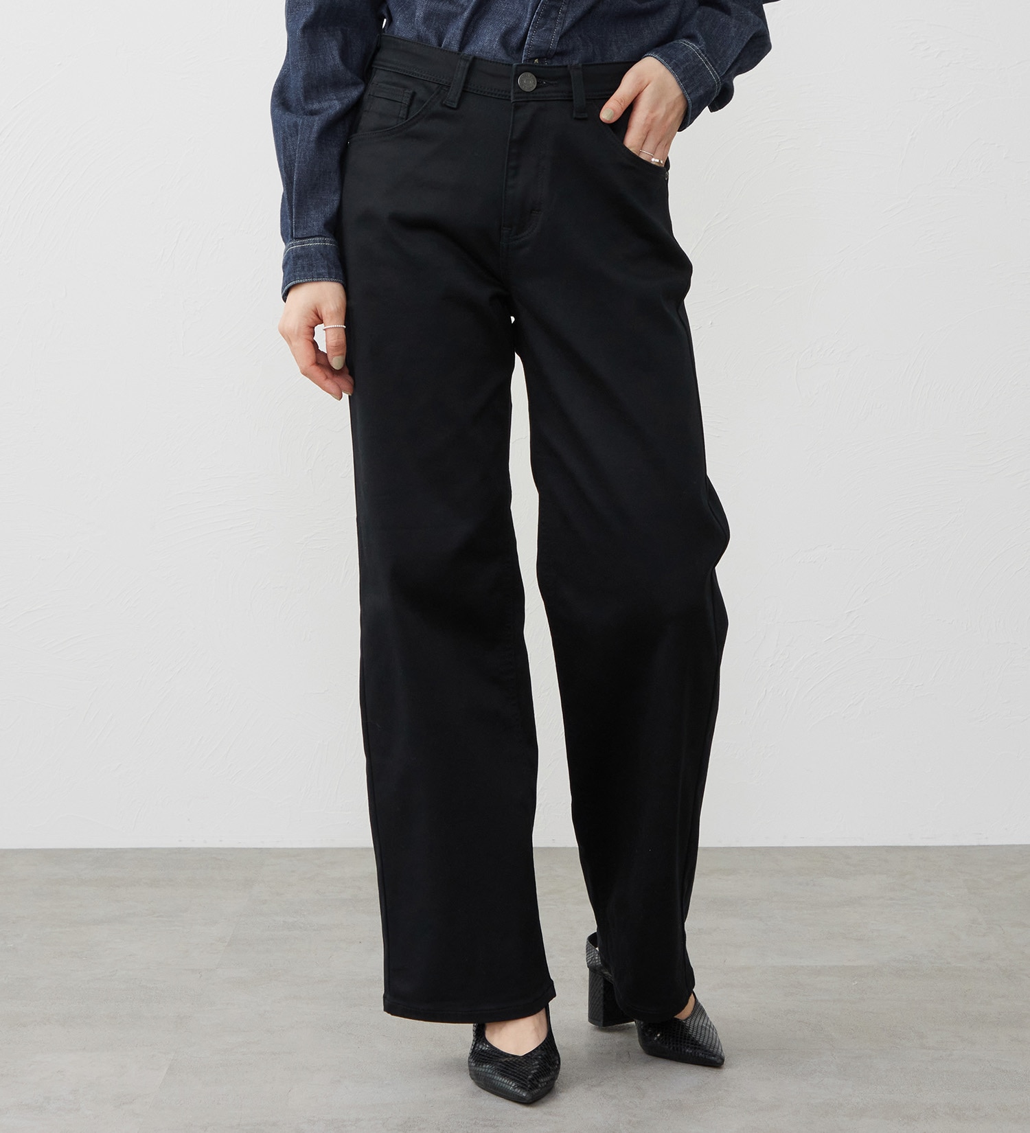 C17(シーセブンティーン)の【試着対象】【裾上げ無料】C17 ワイドデニムパンツ|パンツ/デニムパンツ/レディース|ブラック系その他