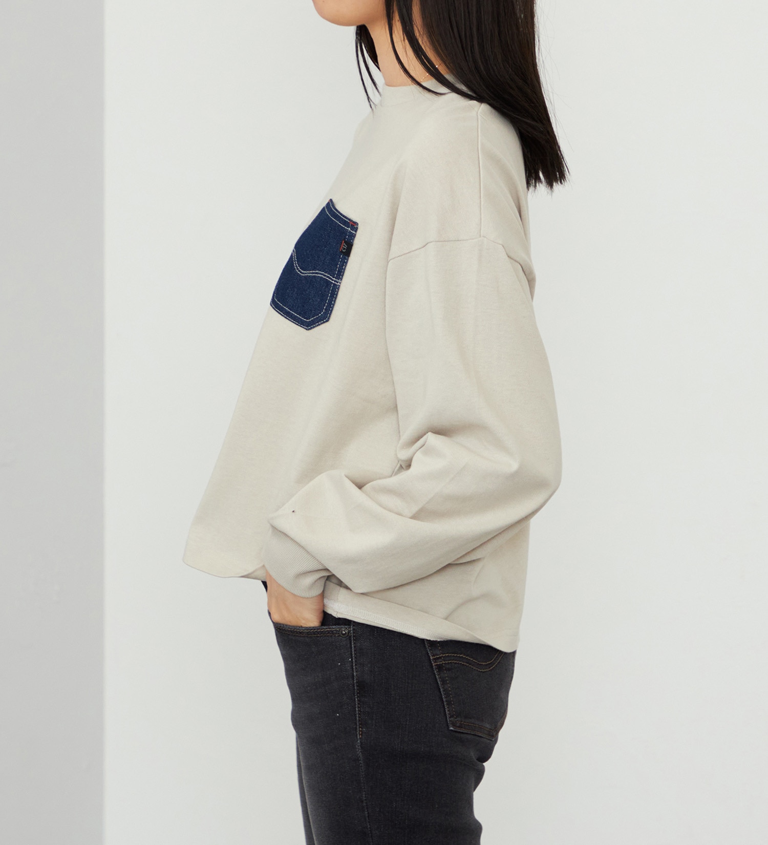C17(シーセブンティーン)のC17 デニムポケットTシャツ/長袖|トップス/Tシャツ/カットソー/レディース|グレイッシュベージュ