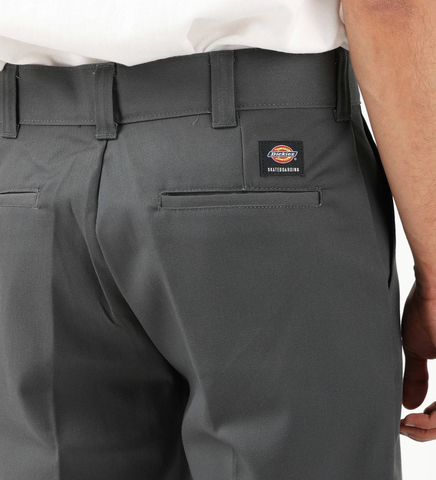 Dickies(ディッキーズ)のスケートボーディング ツイルパンツ レギュラーフィット|パンツ/パンツ/メンズ|チャコールグレー