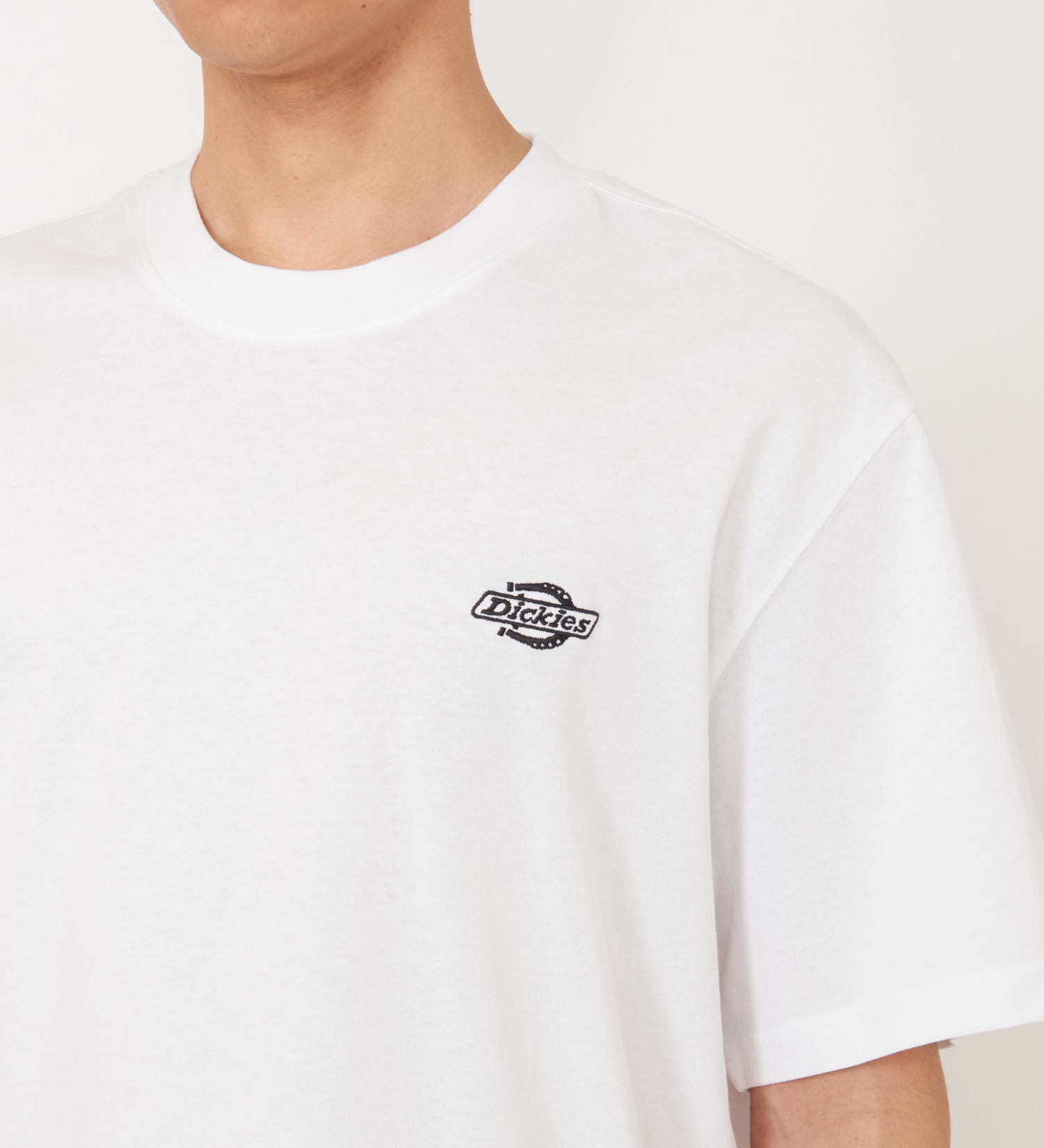 Dickies(ディッキーズ)のワンポイントロゴ ヘビーウェイトTシャツ 半袖|トップス/Tシャツ/カットソー/メンズ|ホワイト
