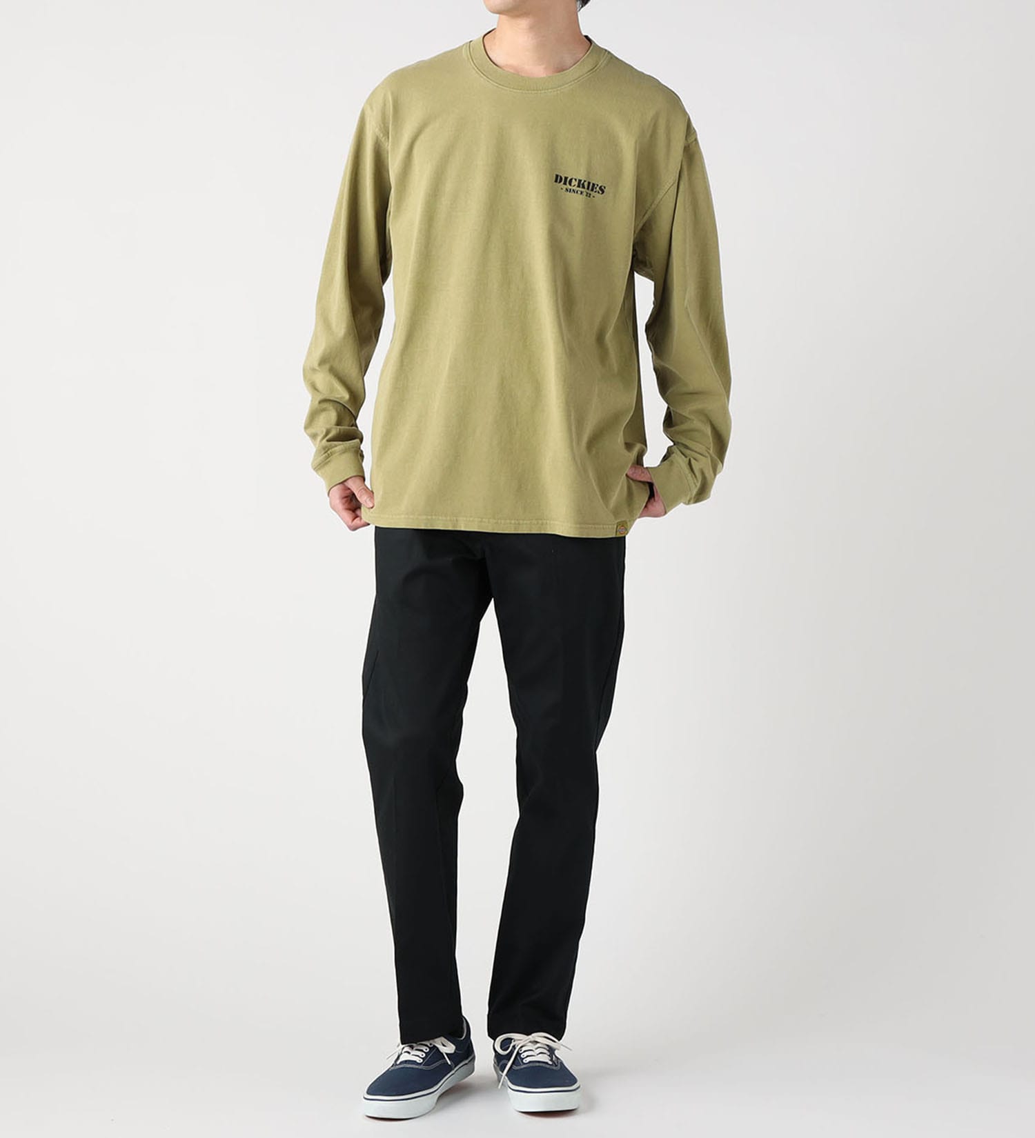 Dickies(ディッキーズ)のロングスリーブグラフィックTシャツ|トップス/Tシャツ/カットソー/メンズ|カーキ