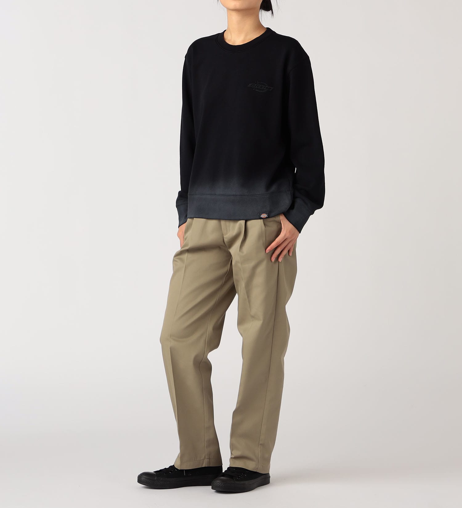 Dickies(ディッキーズ)のグラデーションクルースウェット|トップス/スウェット/レディース|ブラック