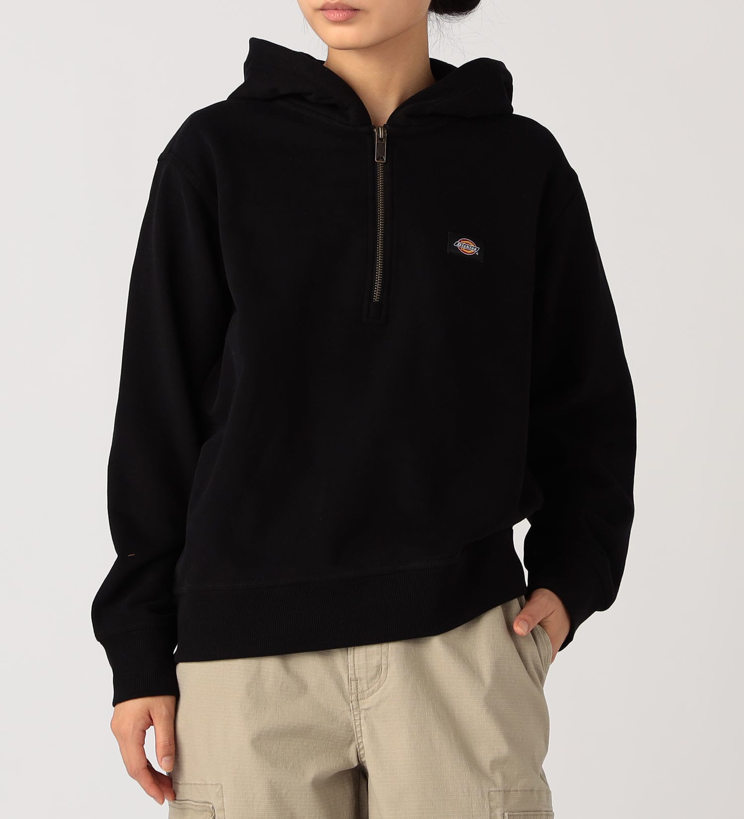 Dickies(ディッキーズ)のハーフジップフーディ―|トップス/パーカー/レディース|ブラック