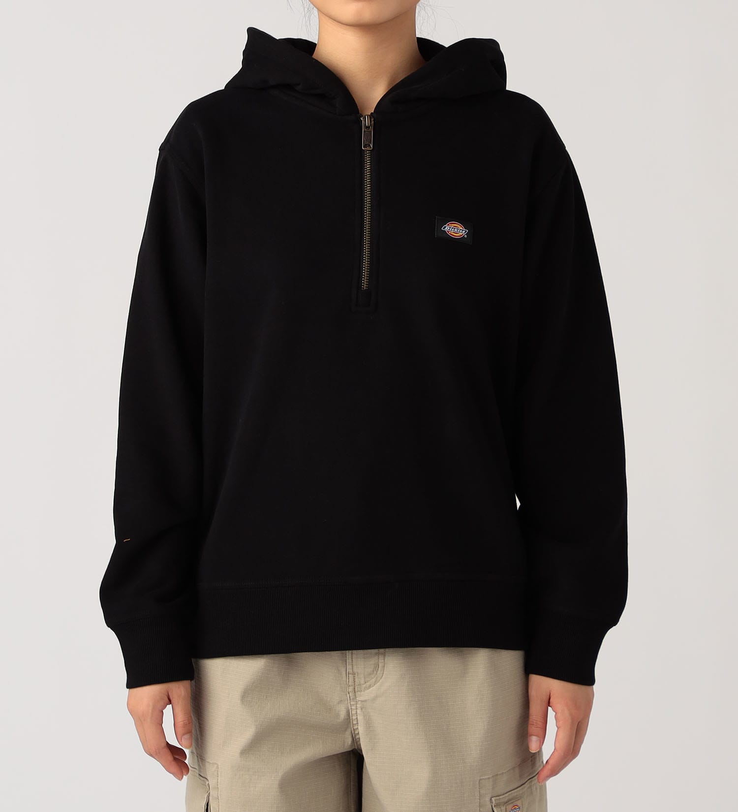 Dickies(ディッキーズ)のハーフジップフーディ―|トップス/パーカー/レディース|ブラック