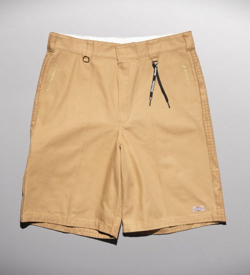 Dickies(ディッキーズ)の【Dickies(R) x mastermind JAPAN】“42283” WORK SHORTS|パンツ/ショート丈/メンズ|キャメル