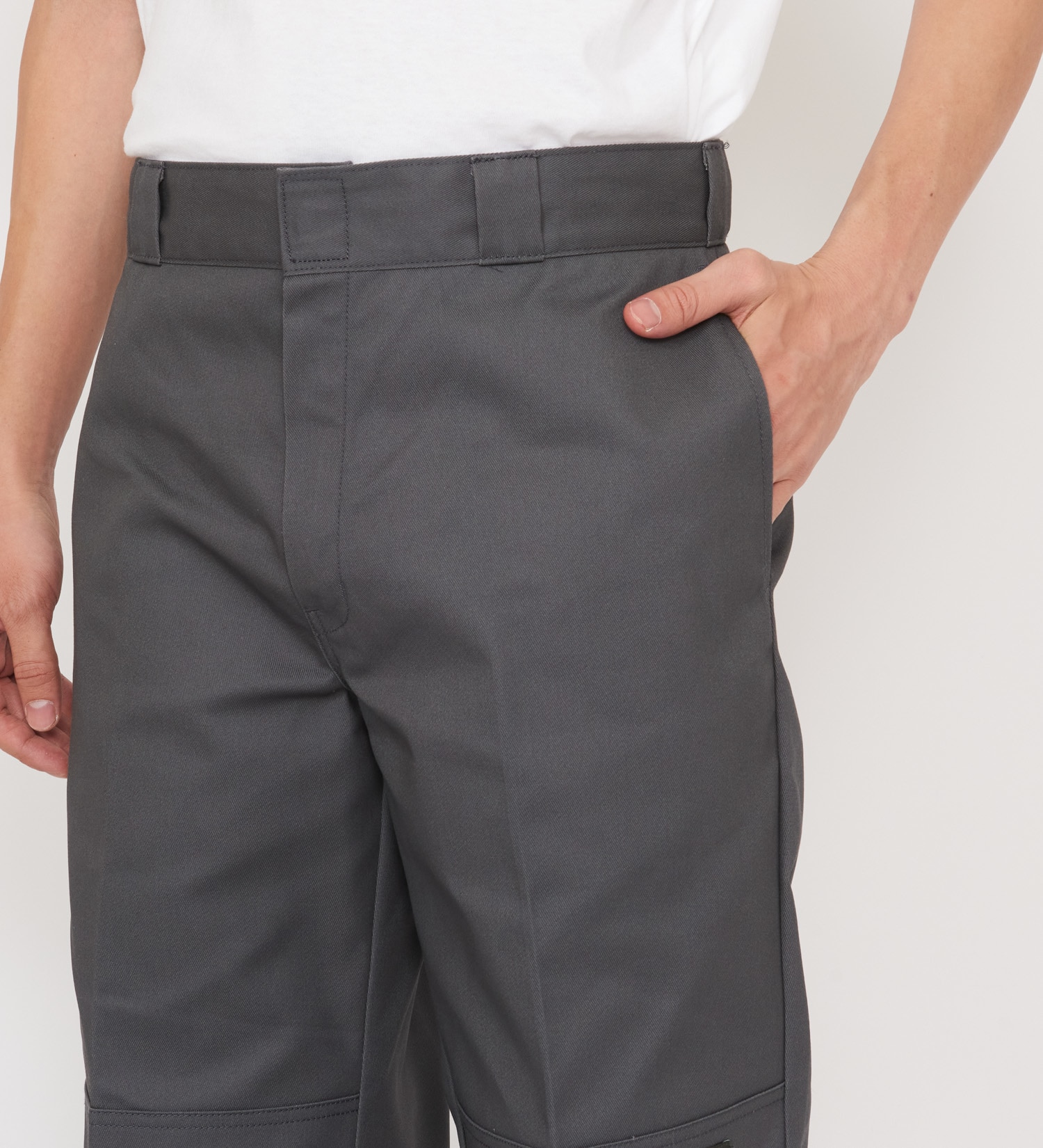 Dickies(ディッキーズ)のダブルニー ワークパンツ ルーズフィット "85283" レングス32インチ|パンツ/パンツ/メンズ|チャコールグレー