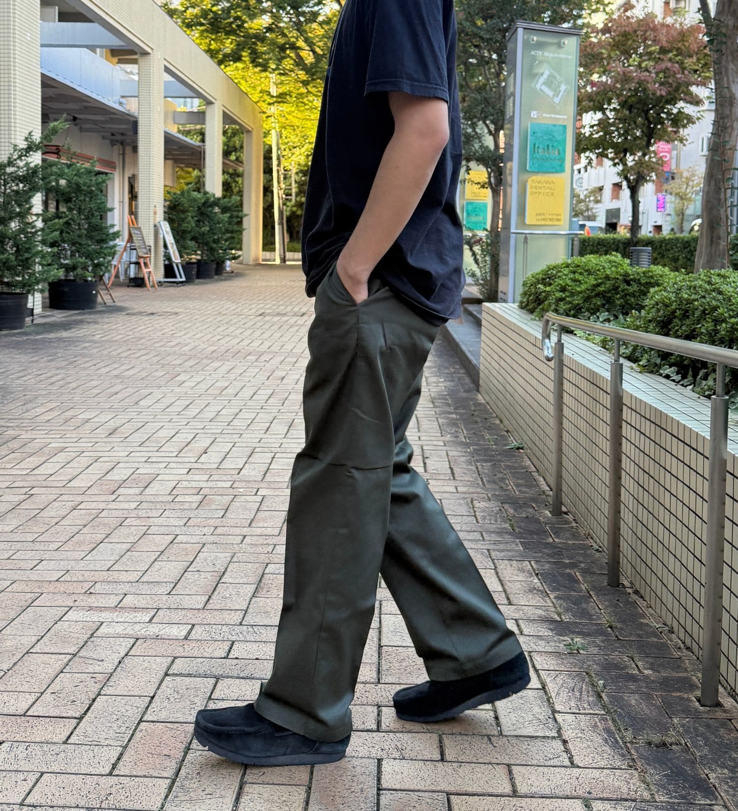 Dickies(ディッキーズ)のテーパードイージーワークパンツ|パンツ/パンツ/メンズ|オリーブ