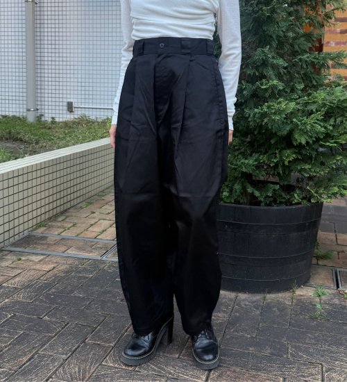 Dickies(ディッキーズ)のコクーンワイドパンツ|パンツ/パンツ/レディース|ブラック