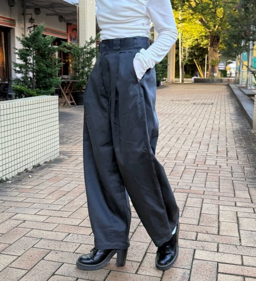 Dickies(ディッキーズ)のコクーンワイドパンツ|パンツ/パンツ/レディース|チャコールグレー