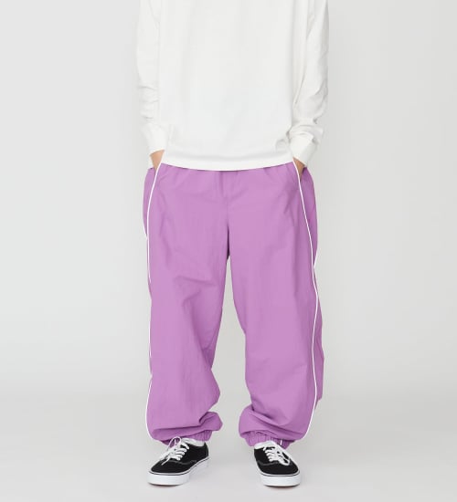 ナイロントラックパンツ