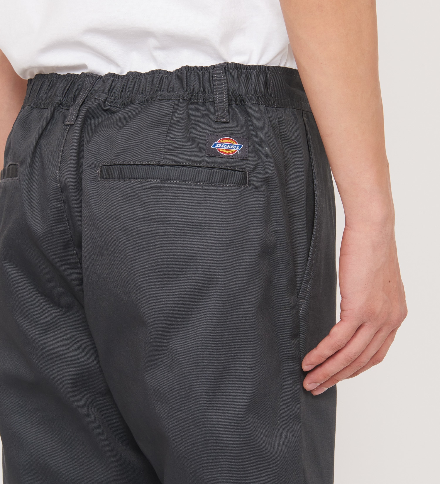 Dickies(ディッキーズ)の【大きいサイズ】TCツイルイージーテーパードパンツ|パンツ/パンツ/メンズ|チャコールグレー