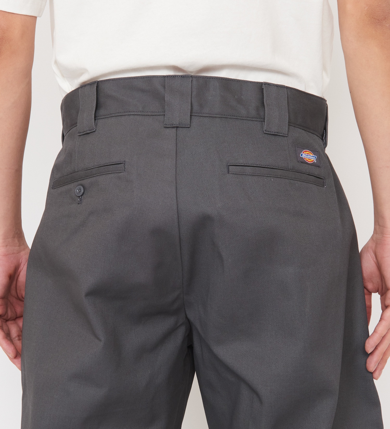 Dickies(ディッキーズ)の2タックワークパンツ|パンツ/パンツ/メンズ|チャコールグレー