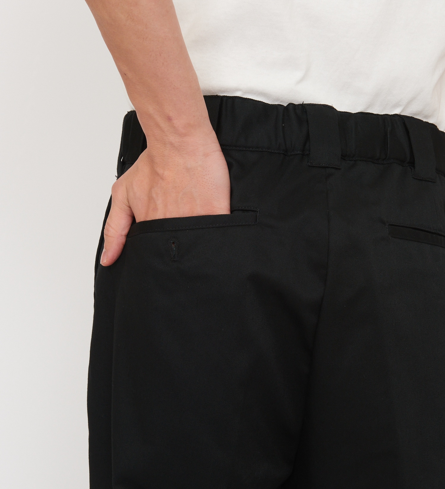 Dickies(ディッキーズ)のTCストレッチ ウエストイージー クロップドパンツ(8分丈)|パンツ/パンツ/メンズ|ブラック