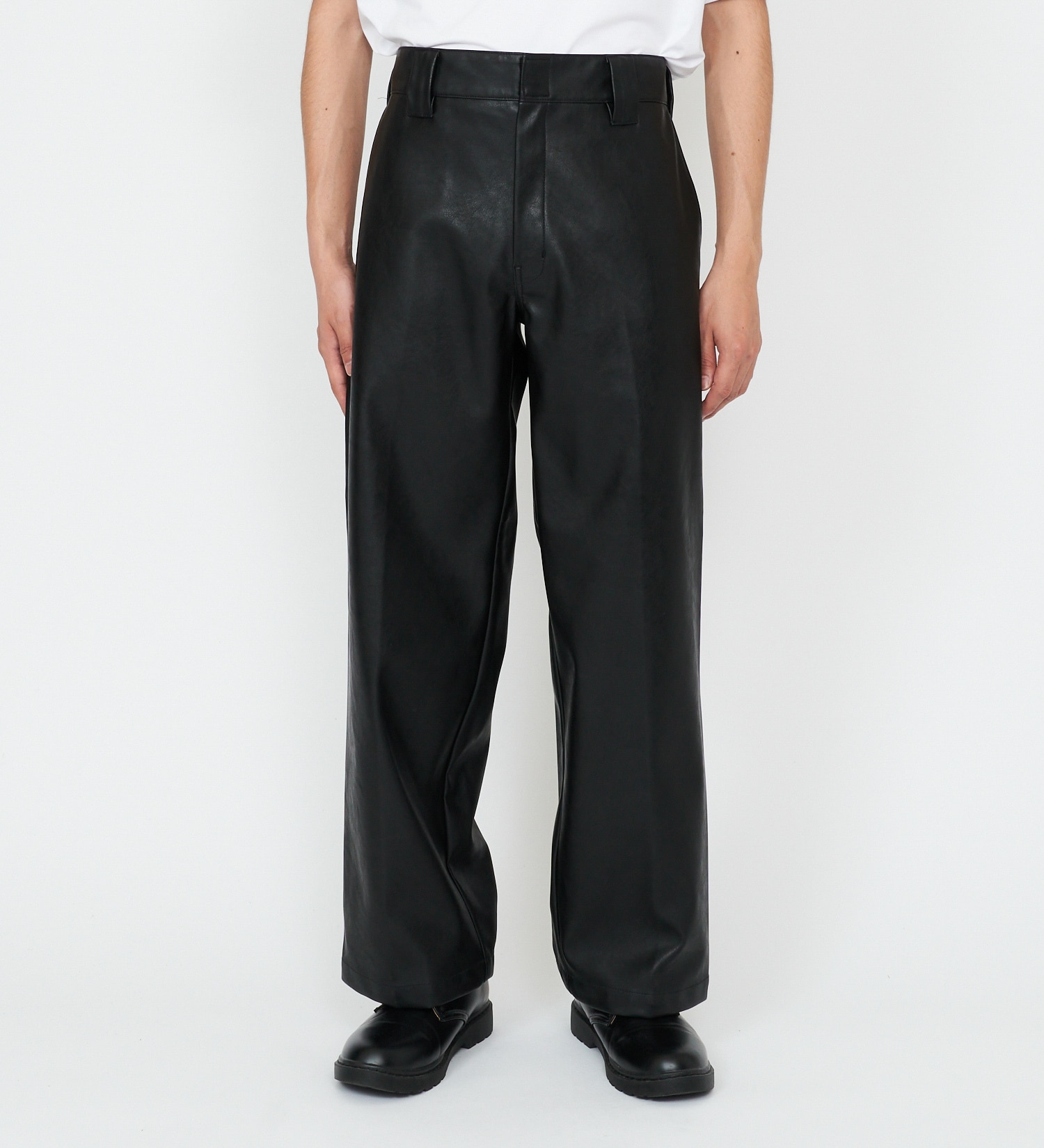Dickies(ディッキーズ)のシンセティックレザーワークパンツ|パンツ/パンツ/メンズ|ブラック