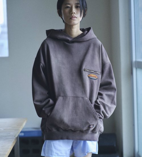 【Dickies(R) x  SEDAN ALL-PURPOSE(R)】Faded Washed Hoodie