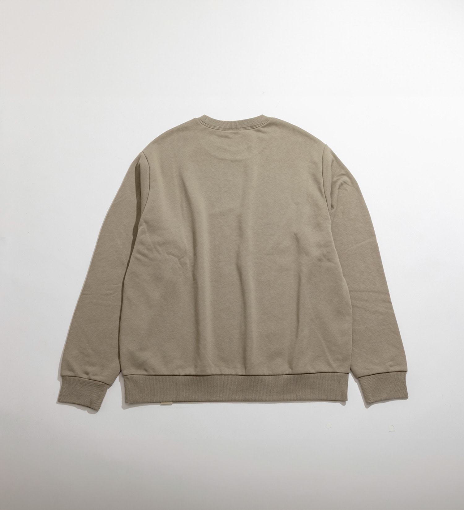 Dickies(ディッキーズ)のエンブレム クルースウェット|トップス/スウェット/メンズ|ベージュ