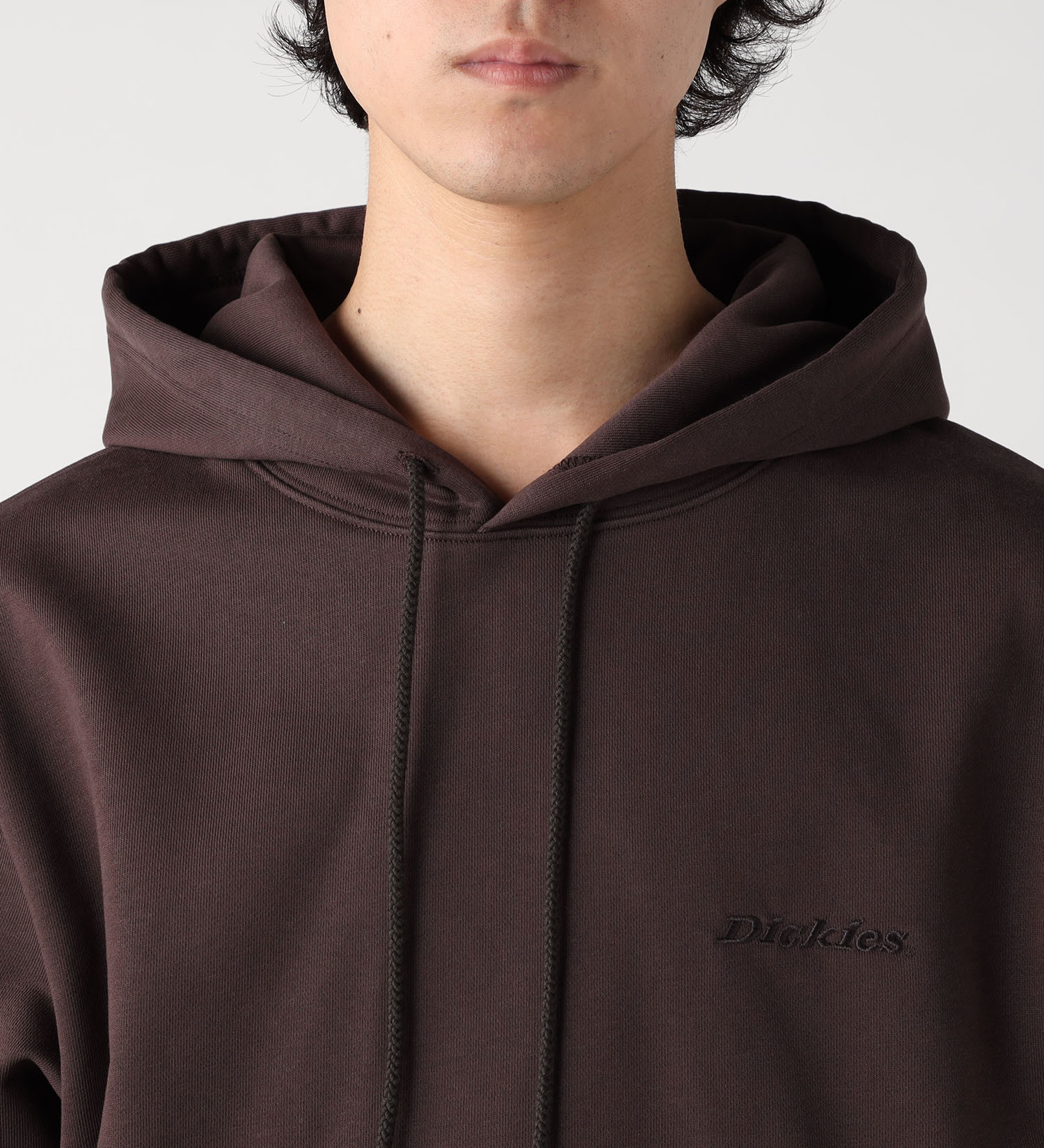 Dickies(ディッキーズ)のエンブレム フーディー|トップス/パーカー/メンズ|ダークブラウン