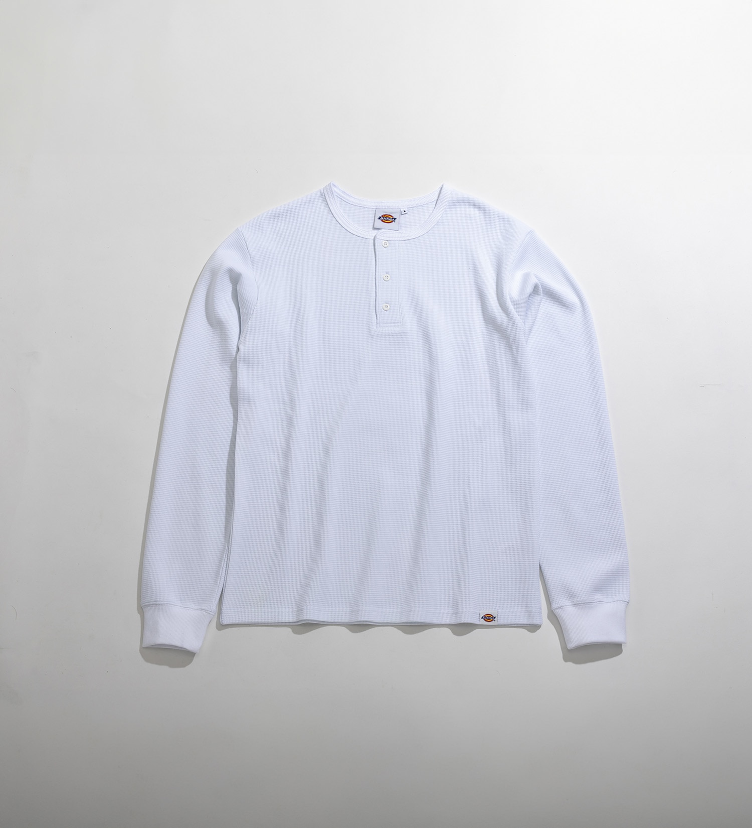 Dickies(ディッキーズ)のワッフルヘンリーネックロングスリーブTシャツ|トップス/Tシャツ/カットソー/メンズ|ホワイト