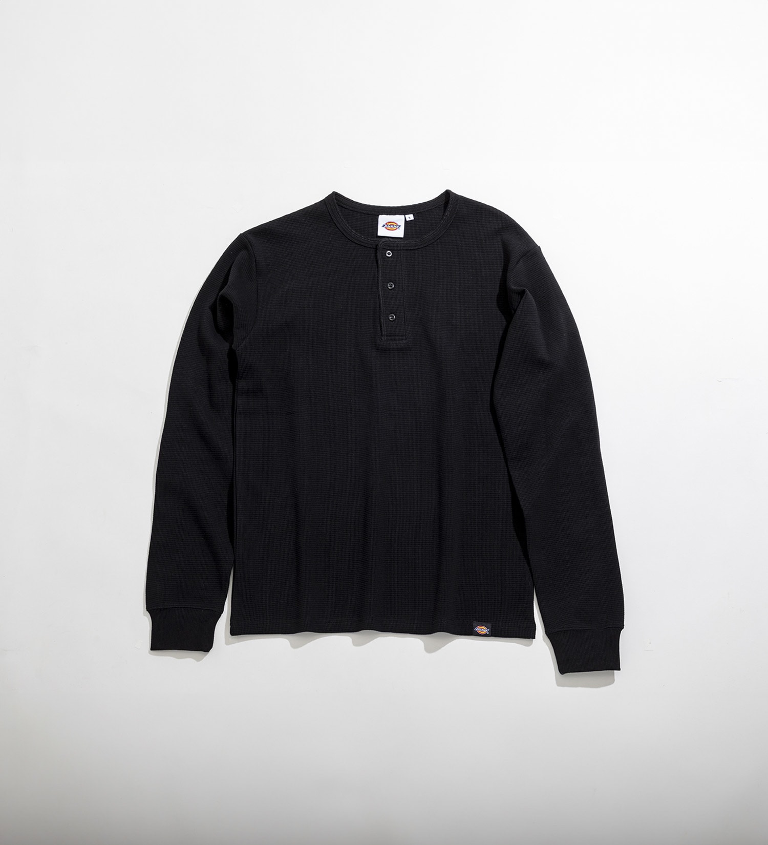 Dickies(ディッキーズ)のワッフルヘンリーネックロングスリーブTシャツ|トップス/Tシャツ/カットソー/メンズ|ブラック