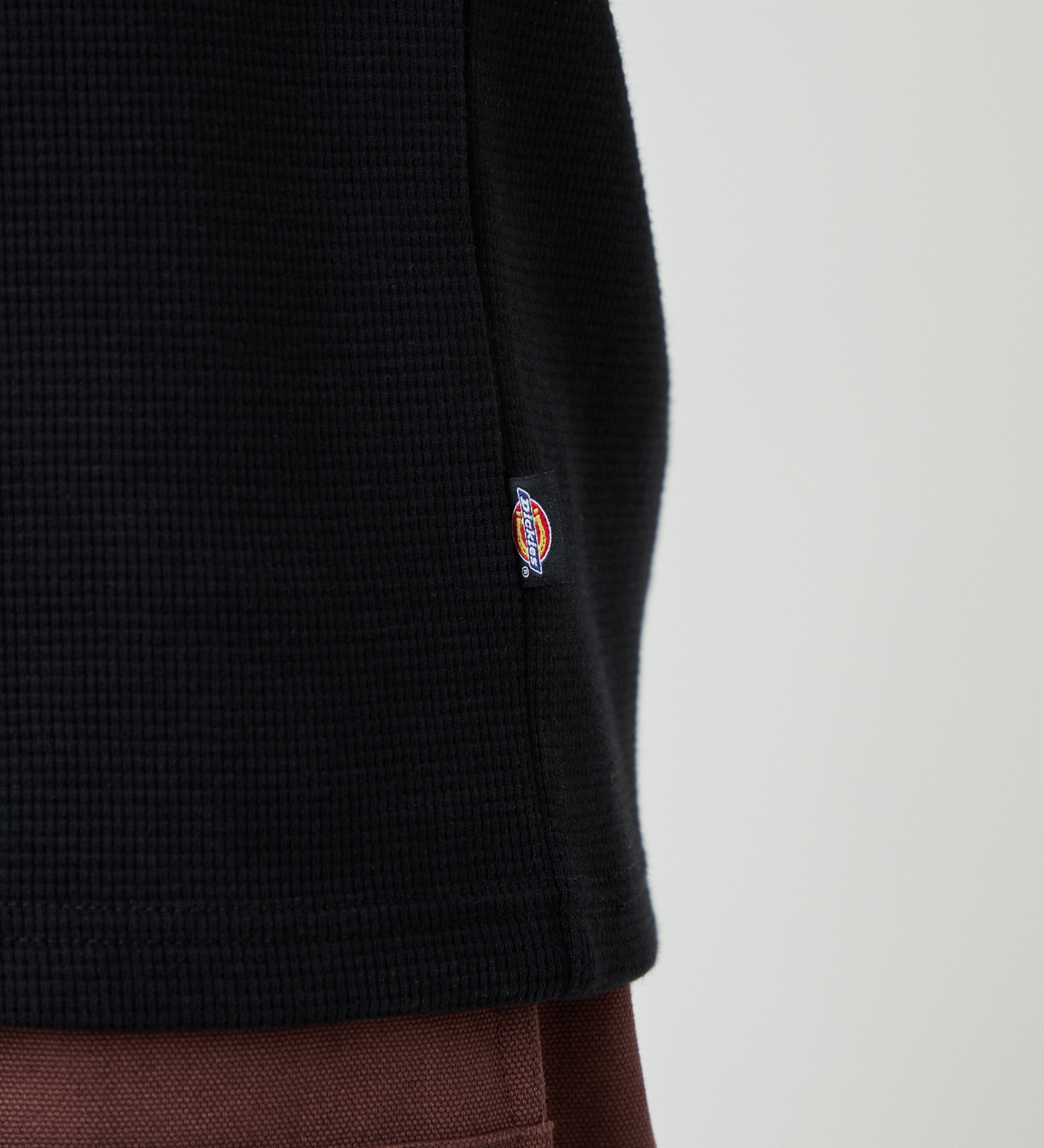 Dickies(ディッキーズ)のヘンリーネックワッフル|トップス/Tシャツ/カットソー/メンズ|ブラック