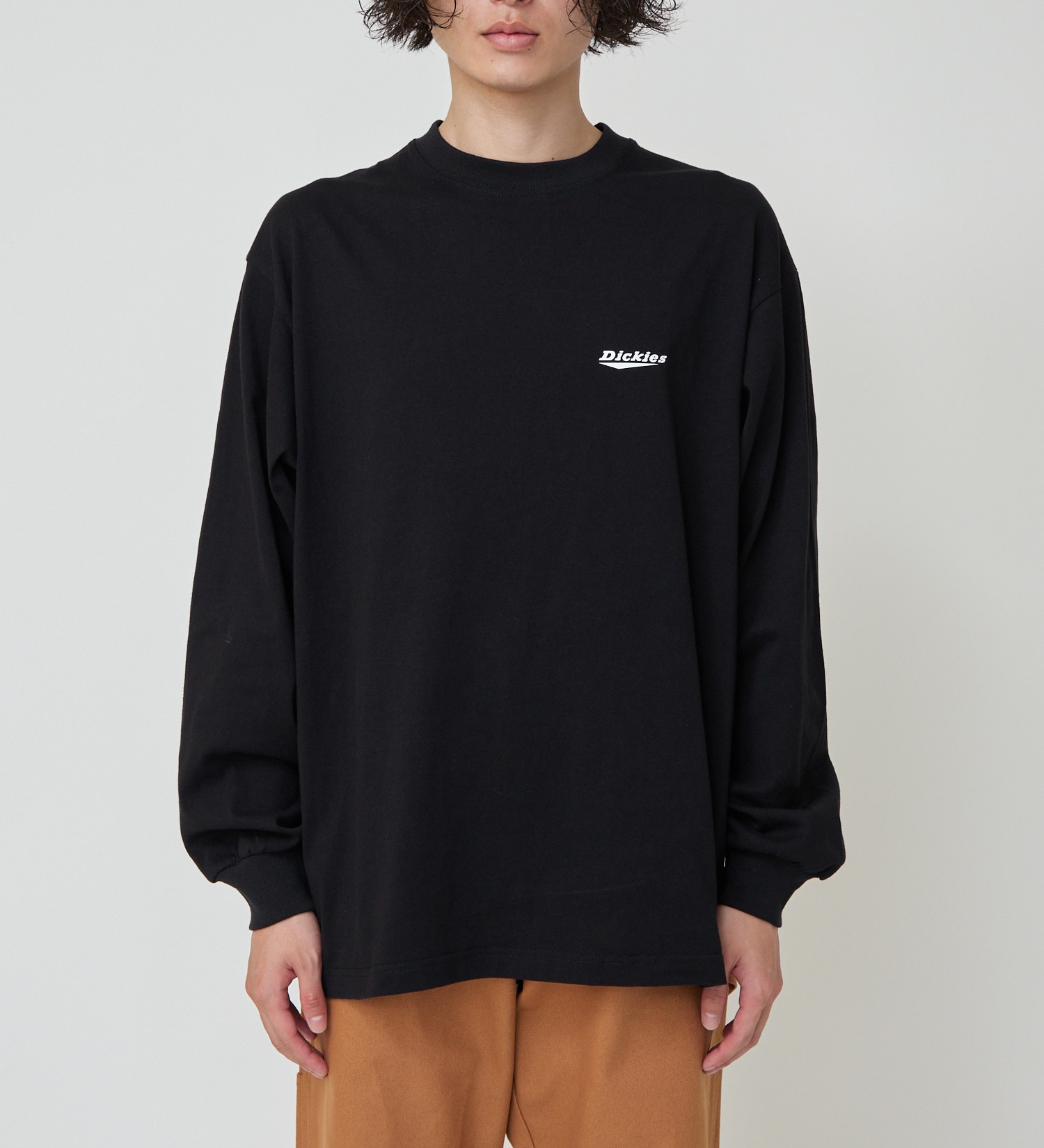 Dickies(ディッキーズ)のバックプリントロングスリーブTシャツ|トップス/Tシャツ/カットソー/メンズ|ブラック