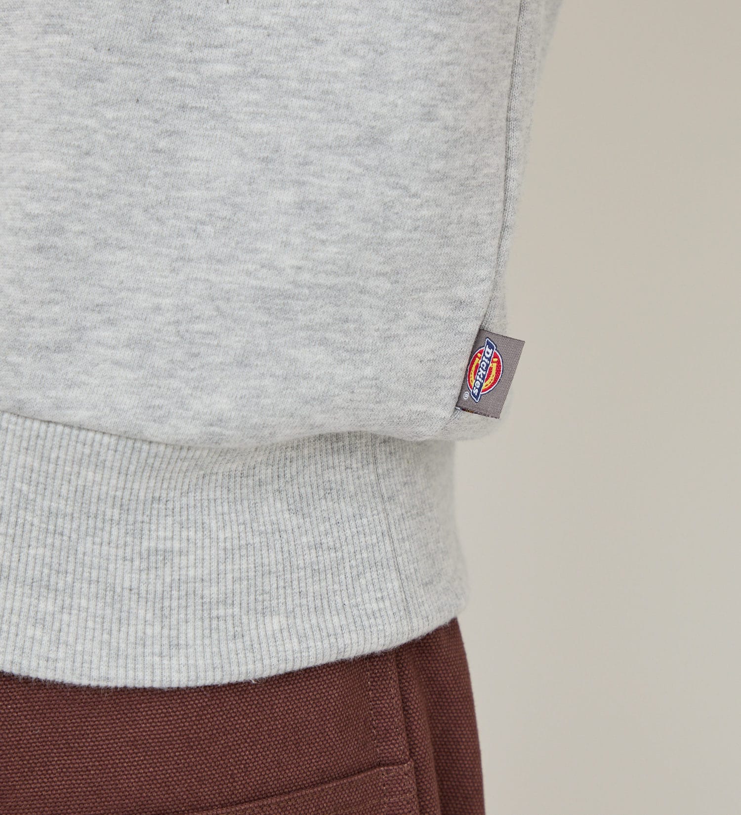 Dickies(ディッキーズ)のプレーンスウェット|トップス/スウェット/メンズ|ヘザ-グレー