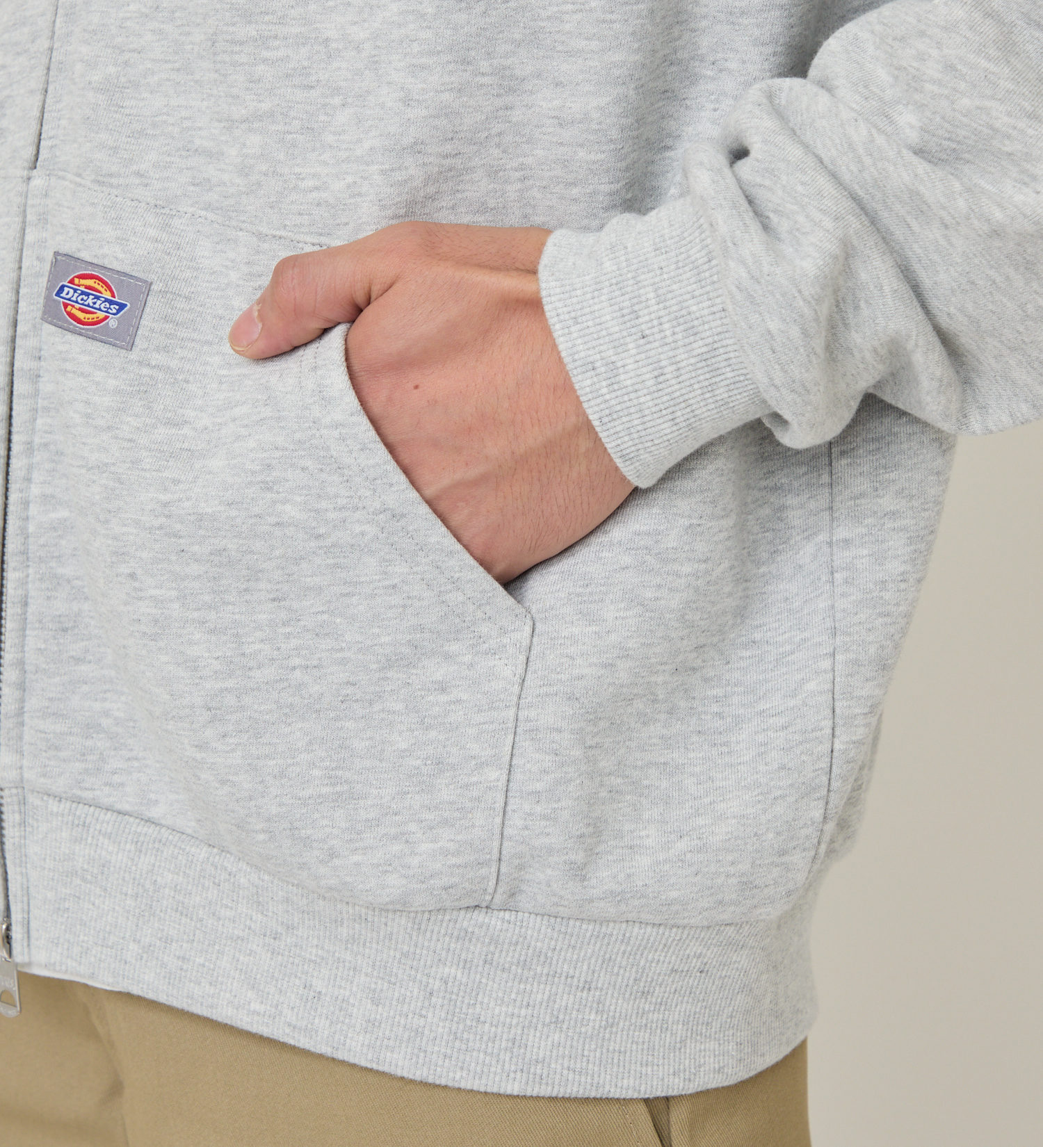 Dickies(ディッキーズ)のエンジェルジップフーディー|トップス/パーカー/メンズ|ヘザ－グレー