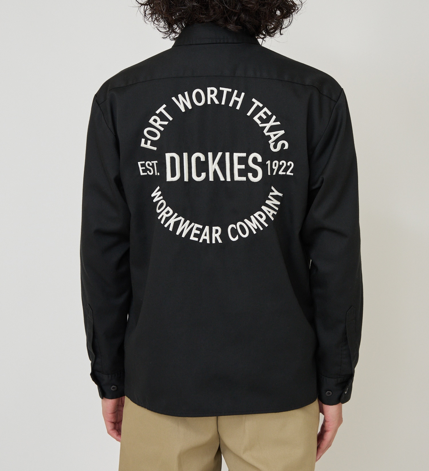 Dickies(ディッキーズ)のバック刺繍シャツ|トップス/シャツ/ブラウス/メンズ|ブラック