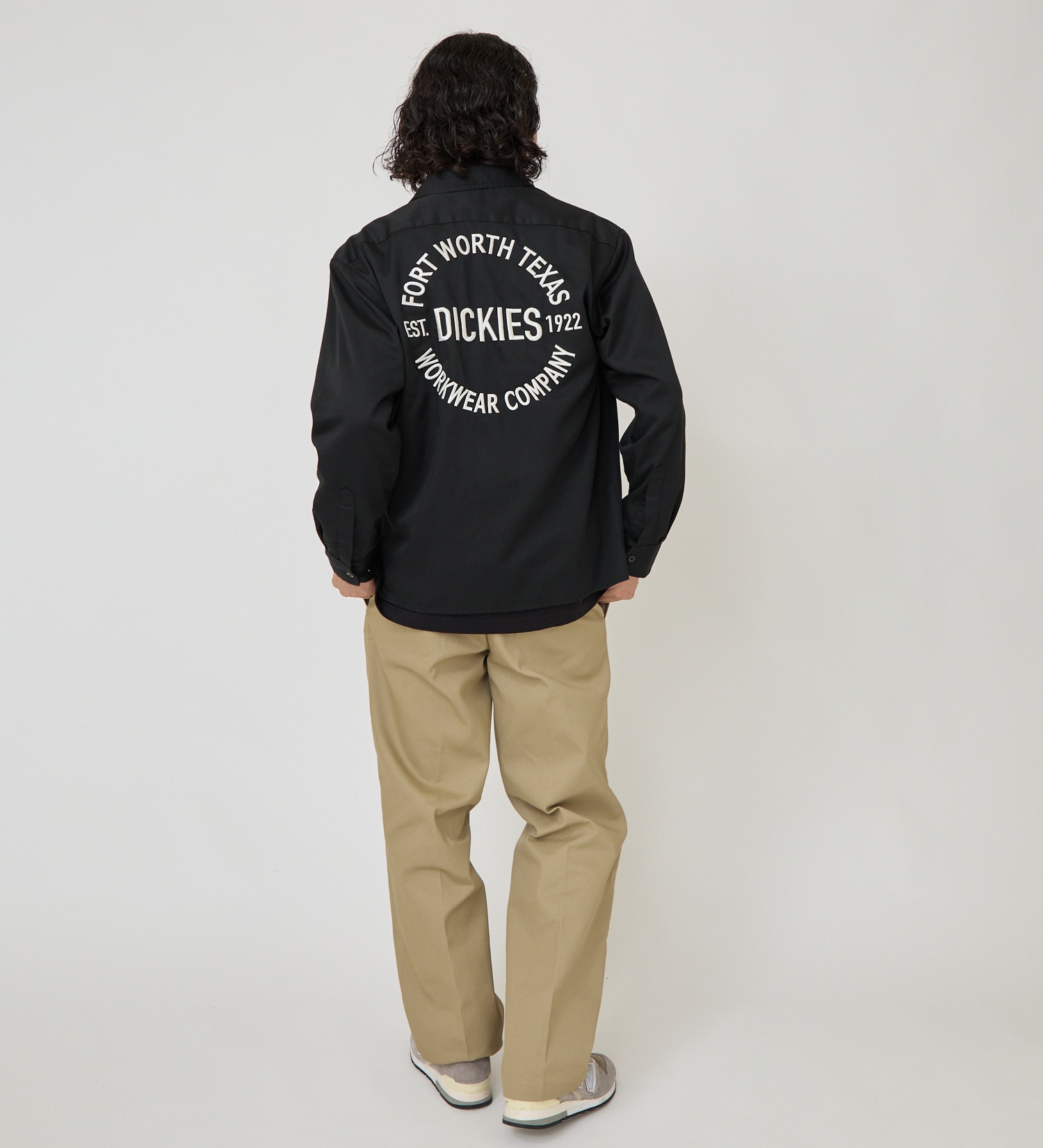 Dickies(ディッキーズ)のバック刺繍シャツ|トップス/シャツ/ブラウス/メンズ|ブラック