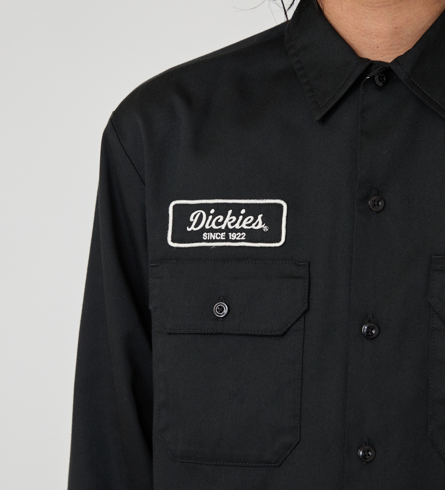 Dickies(ディッキーズ)のバック刺繍シャツ|トップス/シャツ/ブラウス/メンズ|ブラック