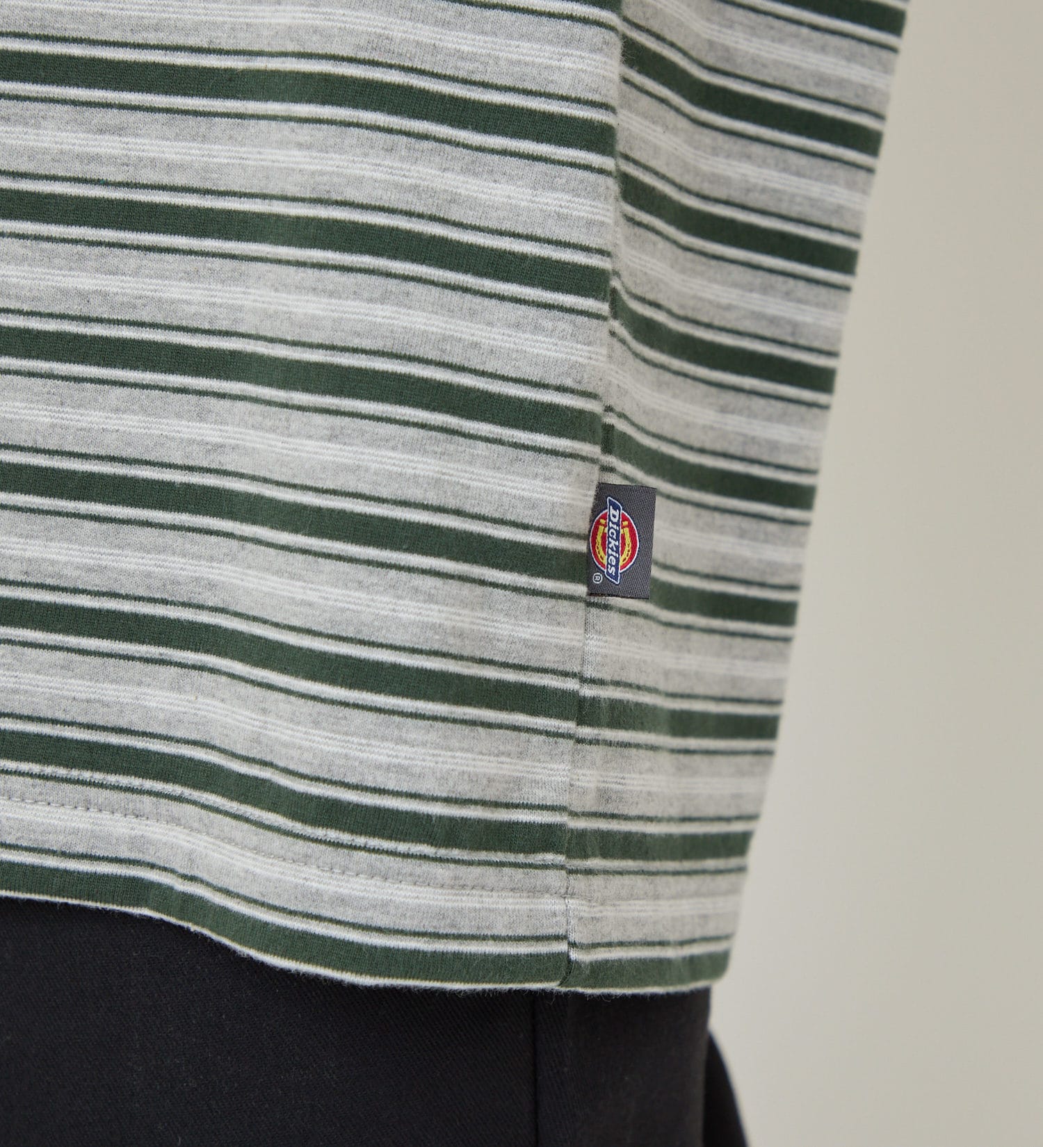 Dickies(ディッキーズ)のマルチボーダーTシャツ|トップス/Tシャツ/カットソー/メンズ|グレー系その他