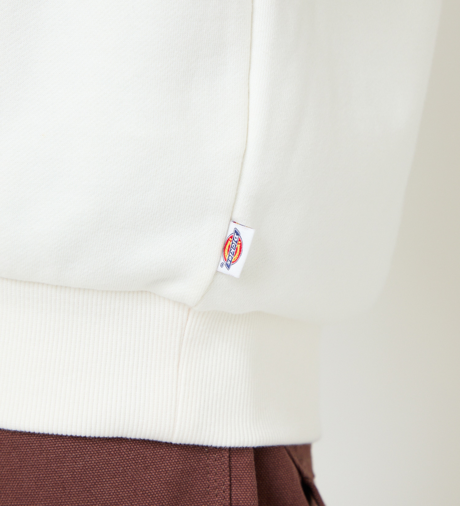 Dickies(ディッキーズ)のUSフラッグスウェット|トップス/スウェット/メンズ|ホワイト