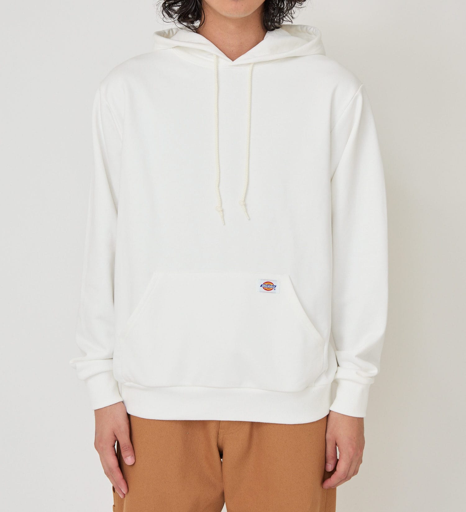 Dickies(ディッキーズ)のワンポイントフーディ|トップス/パーカー/メンズ|ホワイト