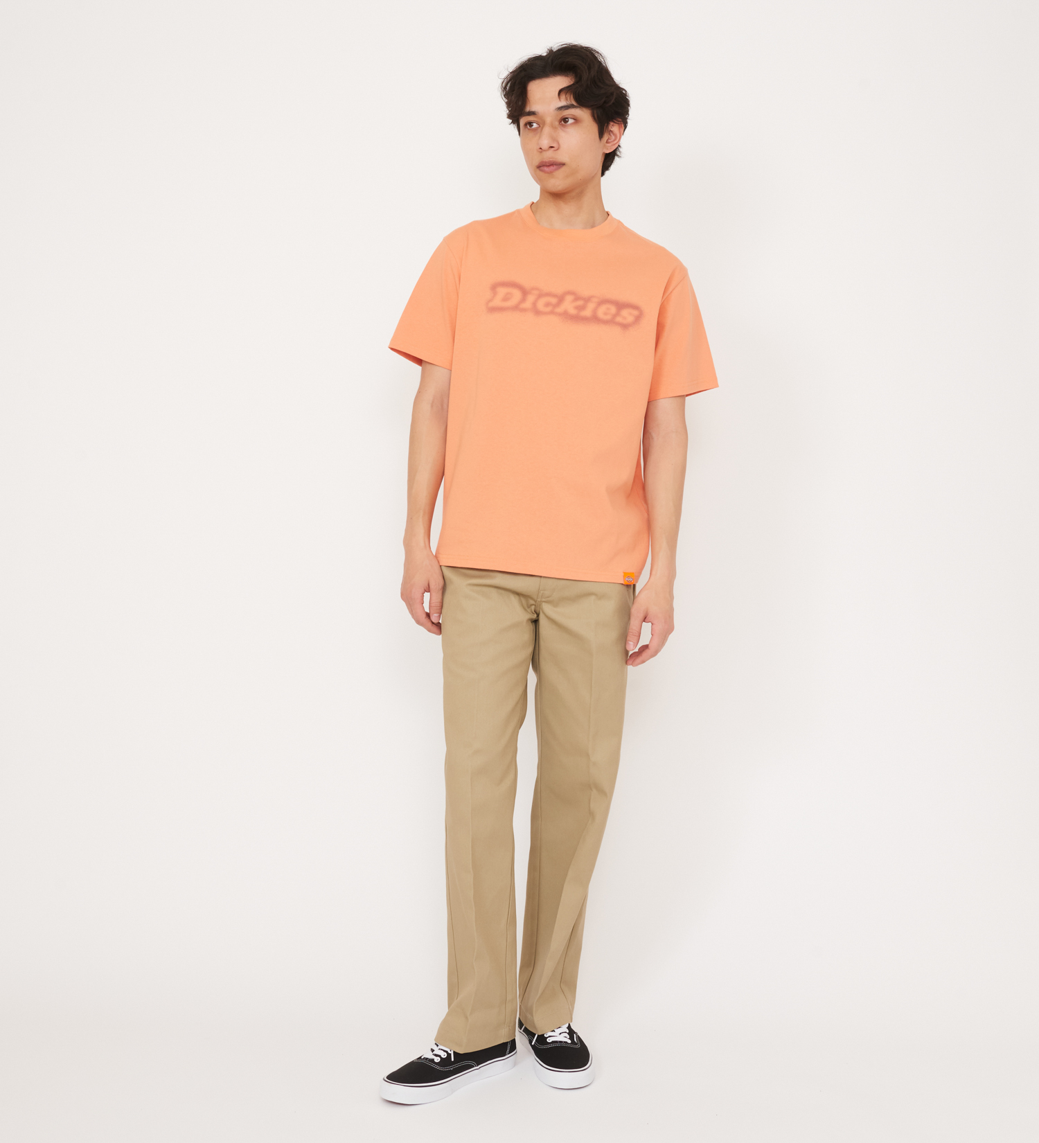 Dickies(ディッキーズ)のグラフィックTシャツ 半袖(Fuzzy Logo)|トップス/Tシャツ/カットソー/メンズ|オレンジ