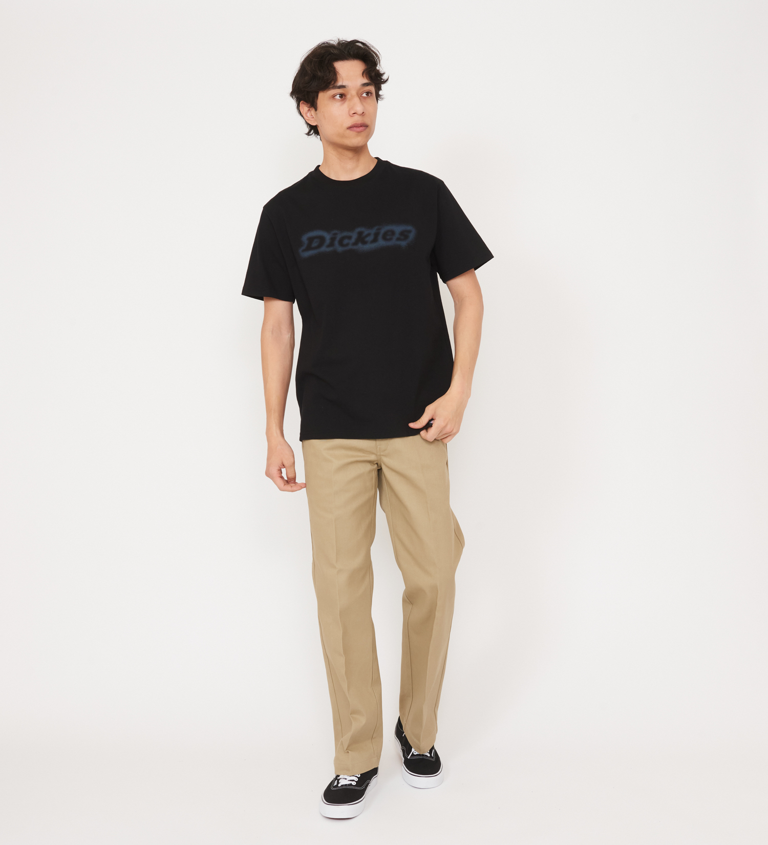 Dickies(ディッキーズ)のグラフィックTシャツ 半袖(Fuzzy Logo)|トップス/Tシャツ/カットソー/メンズ|ブラック