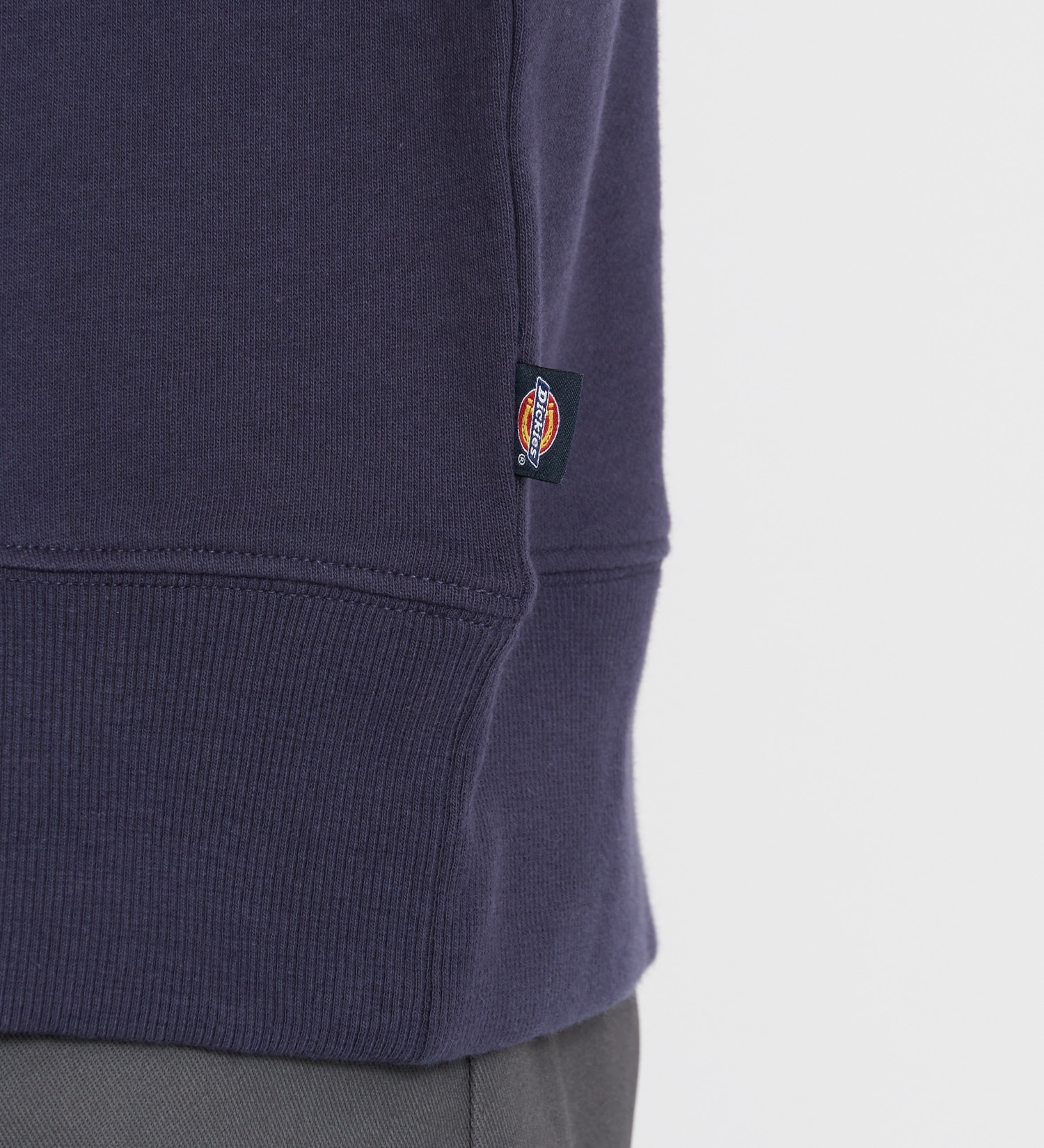 Dickies(ディッキーズ)のワッペンクルーネック スウェット|トップス/スウェット/メンズ|ネイビー