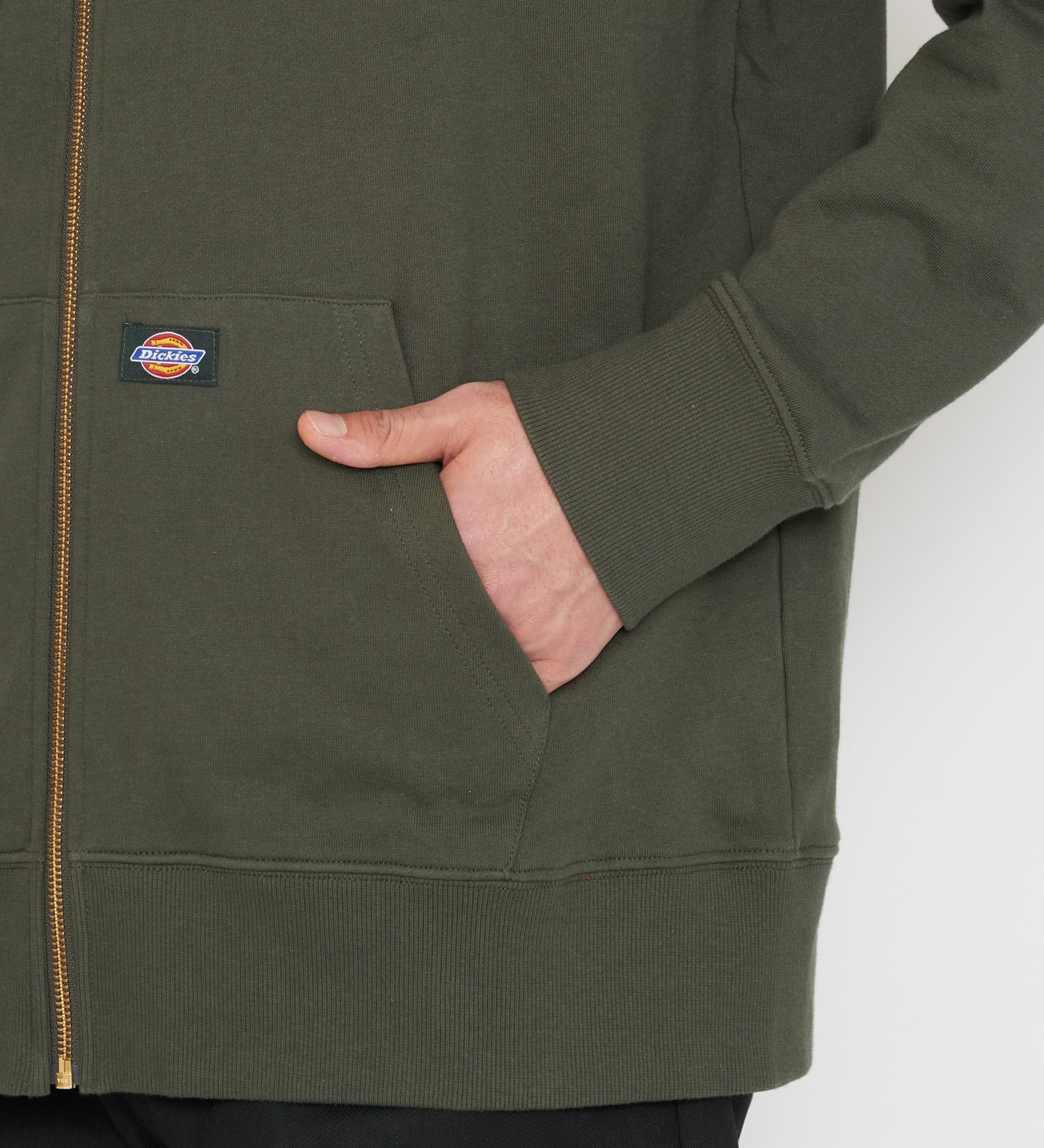 Dickies(ディッキーズ)のワッペンジップアップパーカー|トップス/パーカー/メンズ|オリーブ