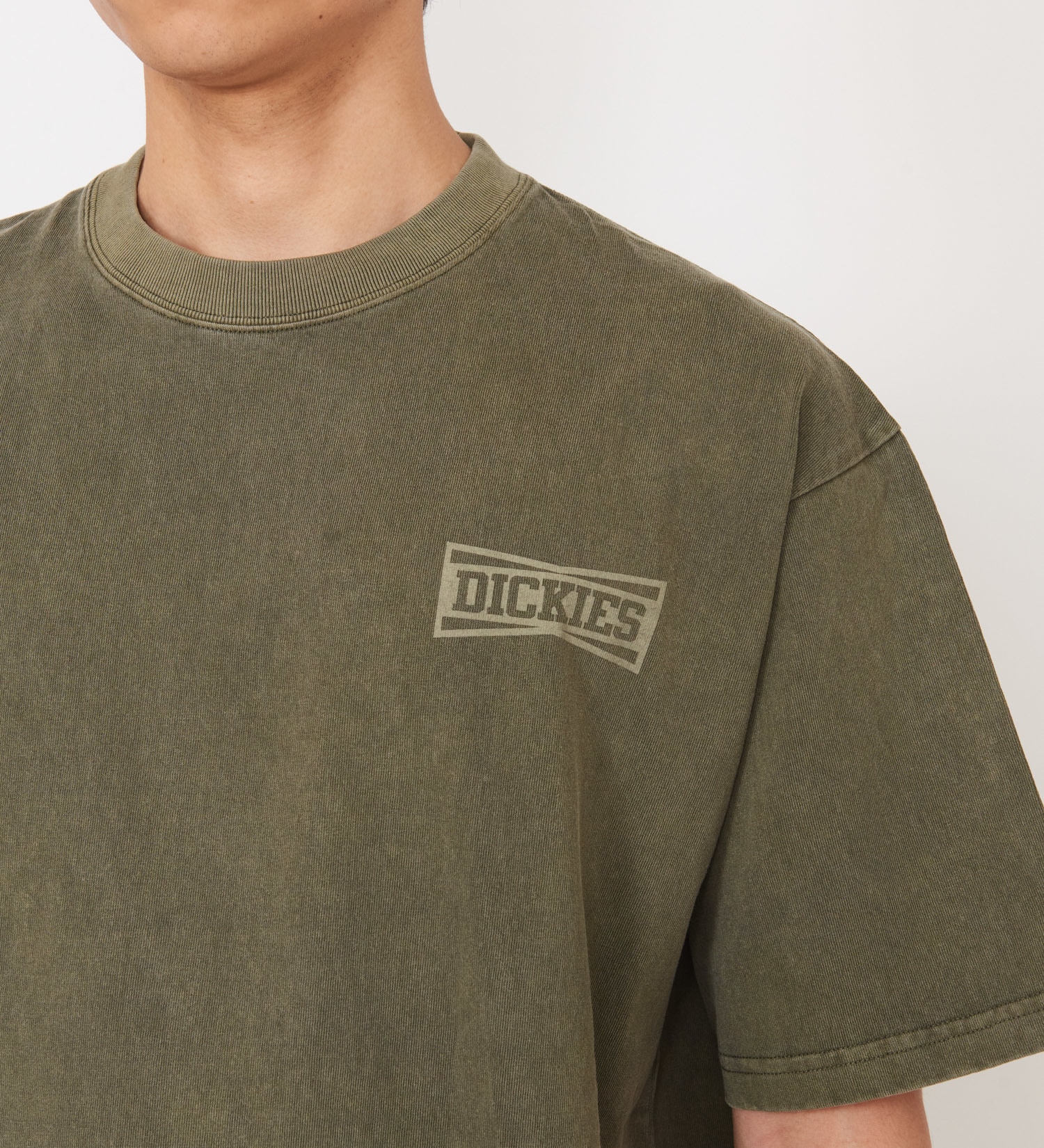 Dickies(ディッキーズ)の【Dickies xYamanobe Bros】WORKプリントTシャツ 半袖|トップス/Tシャツ/カットソー/メンズ|オリーブ
