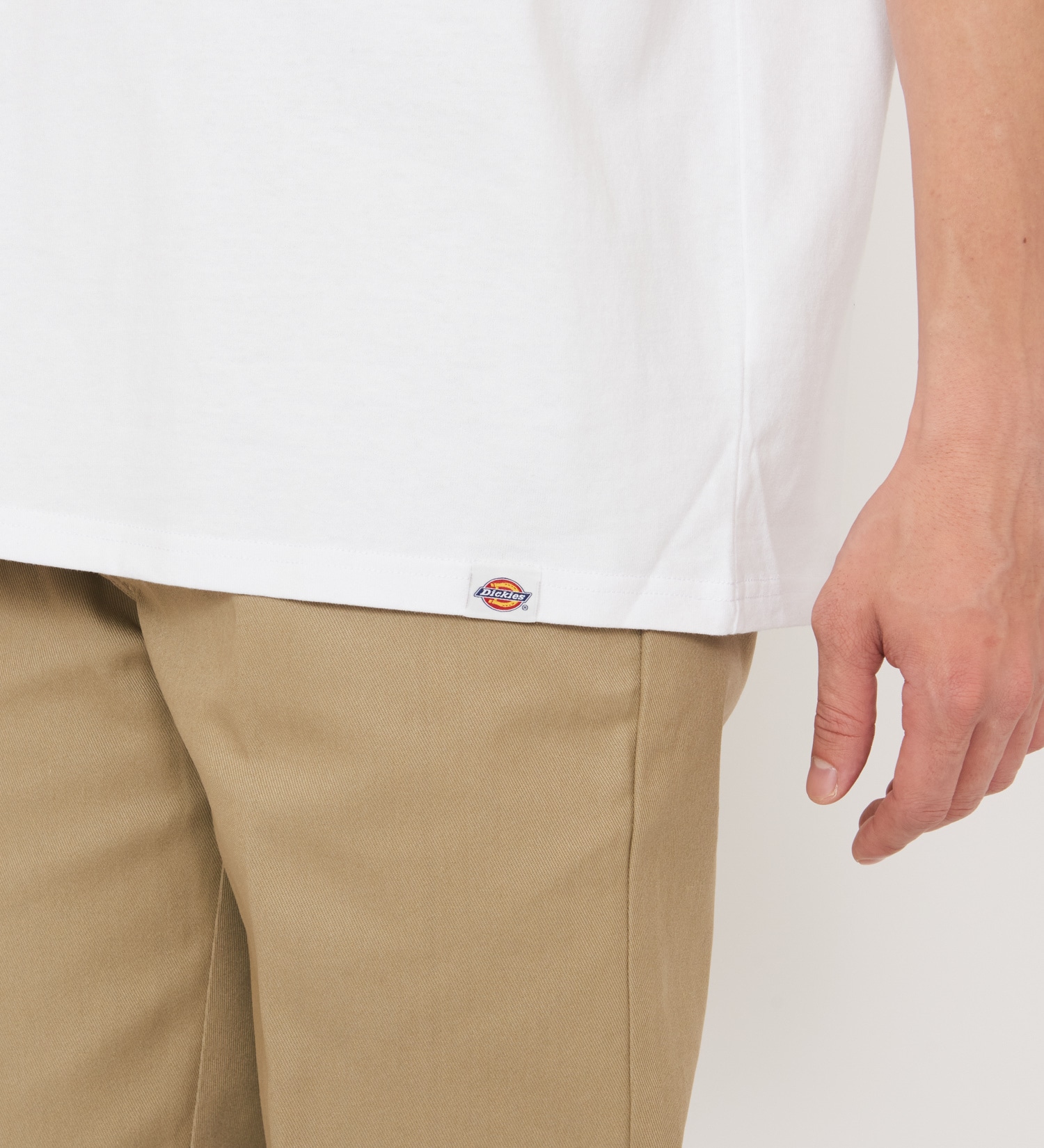 Dickies(ディッキーズ)の【Dickies xYamanobe Bros】NEONLOGOプリントTシャツ 半袖|トップス/Tシャツ/カットソー/メンズ|ホワイト
