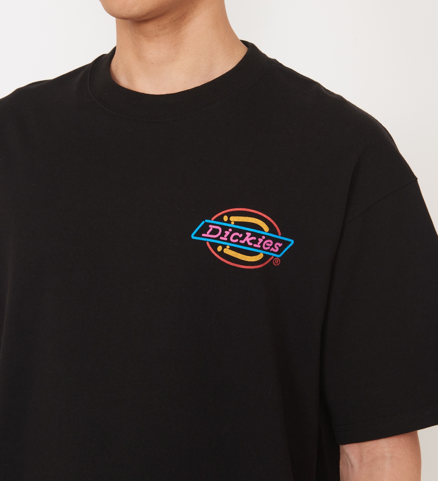 Dickies(ディッキーズ)の【Dickies xYamanobe Bros】NEONLOGOプリントTシャツ 半袖|トップス/Tシャツ/カットソー/メンズ|ブラック